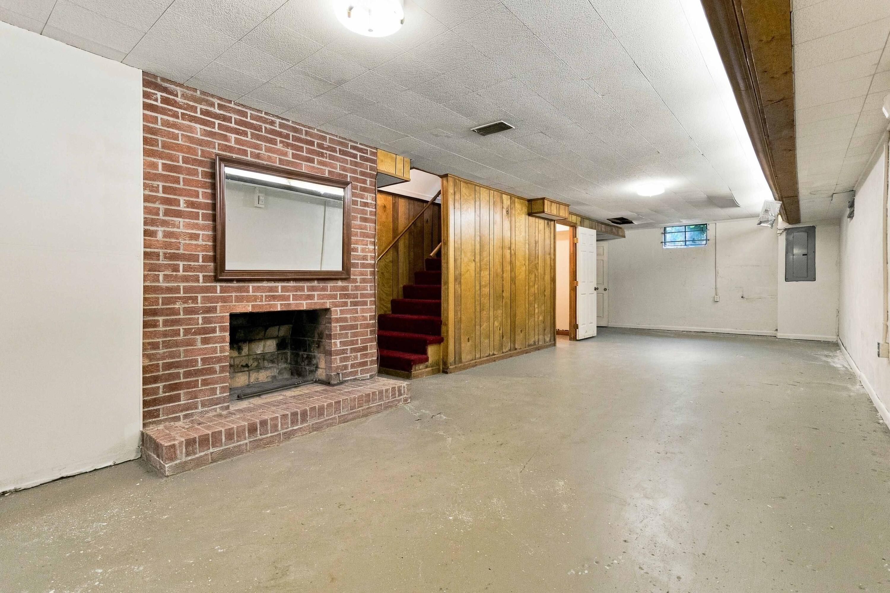104 N Porter Drive Property Photo 31