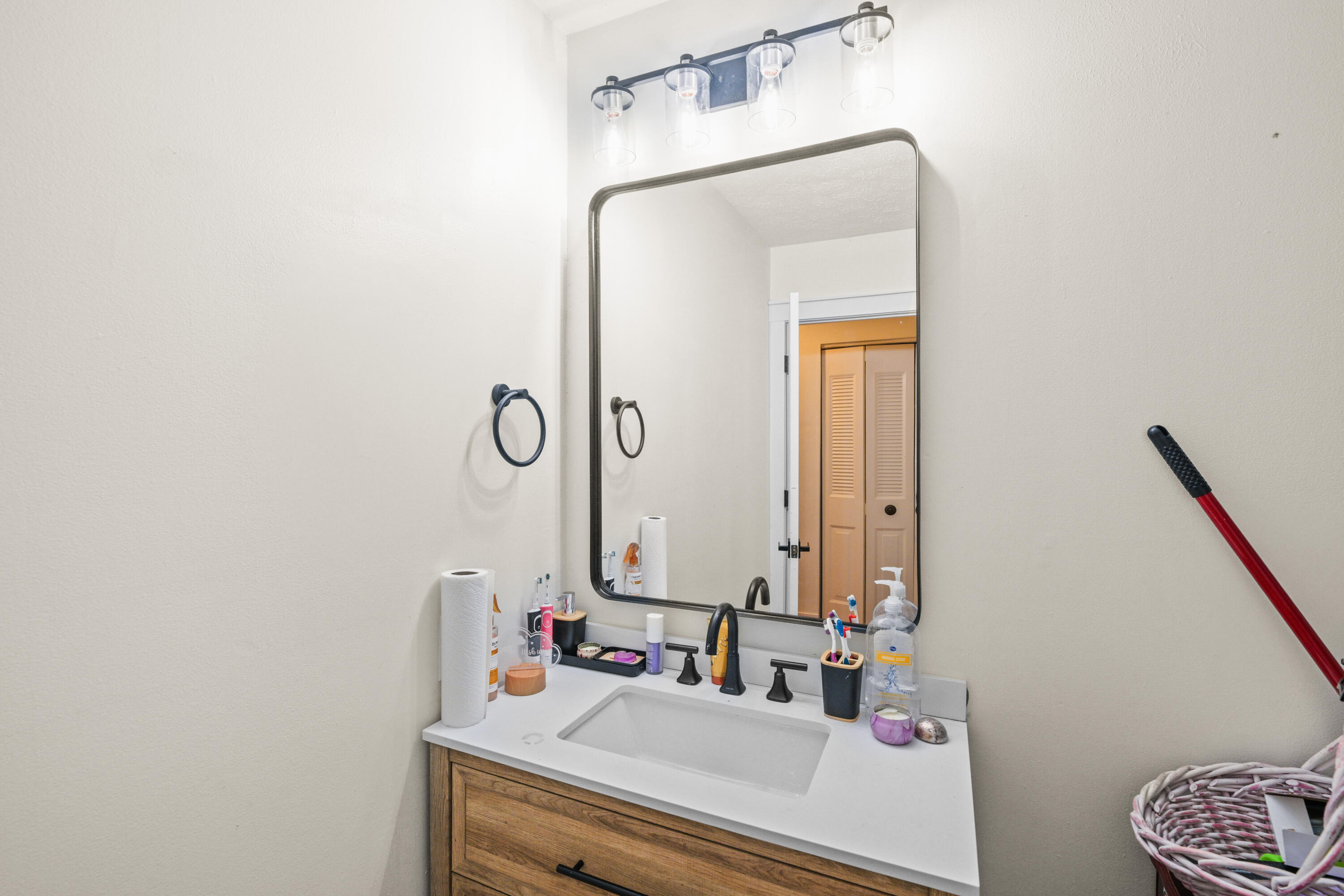 3160 High Ridge Drive Property Photo 7