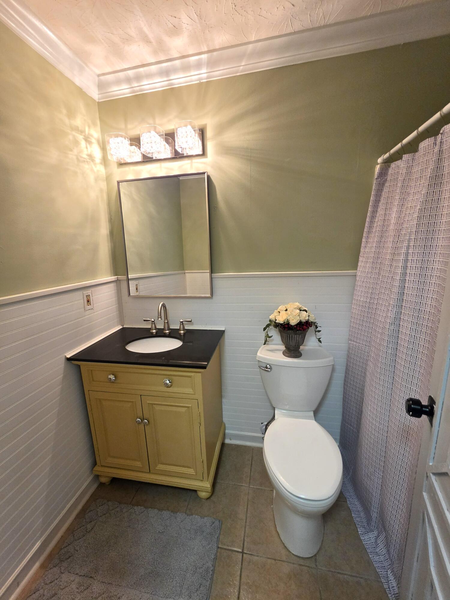 210 Secretariat Street Property Photo 7