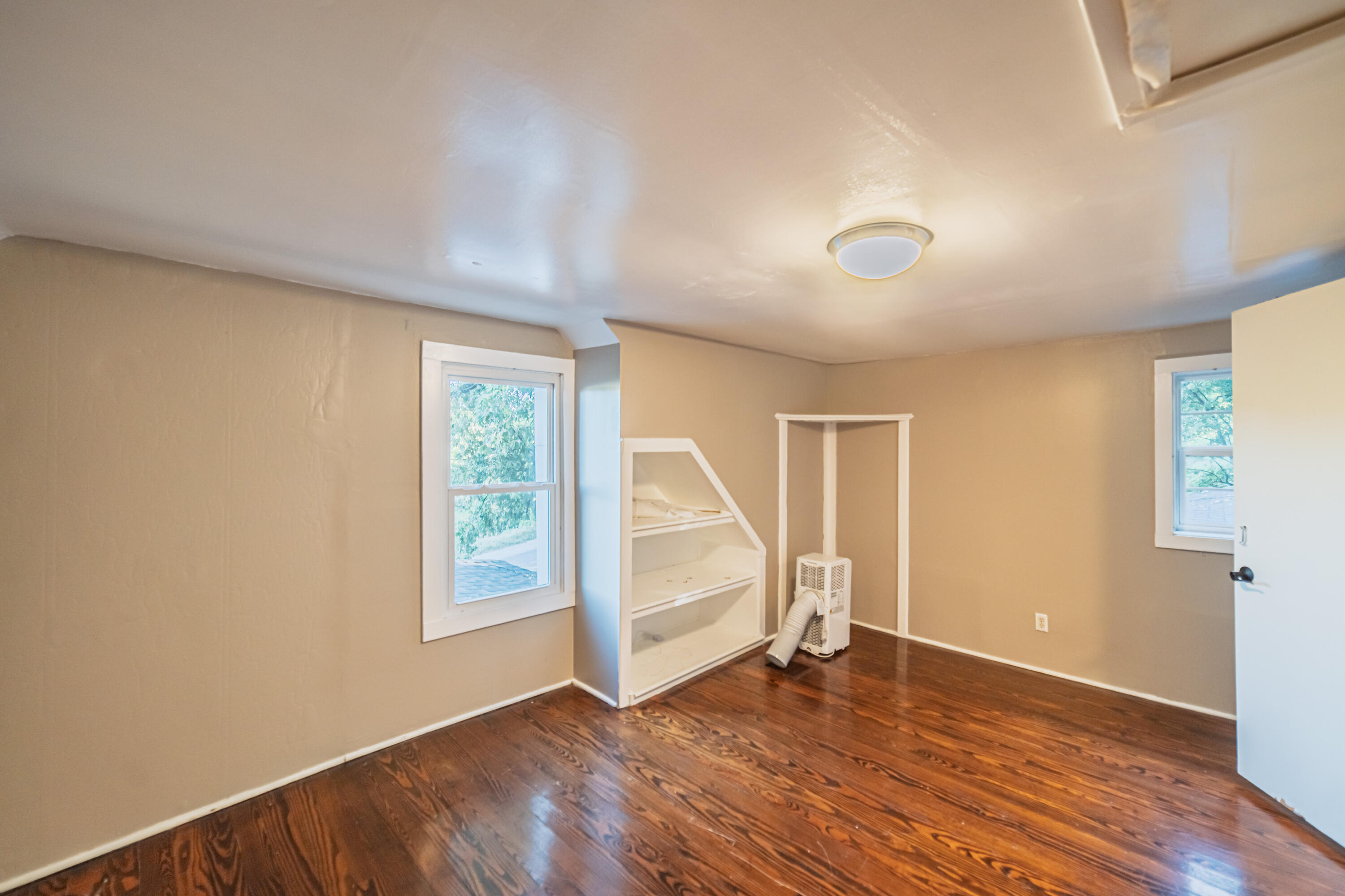 360 N 38th Street Property Photo 28