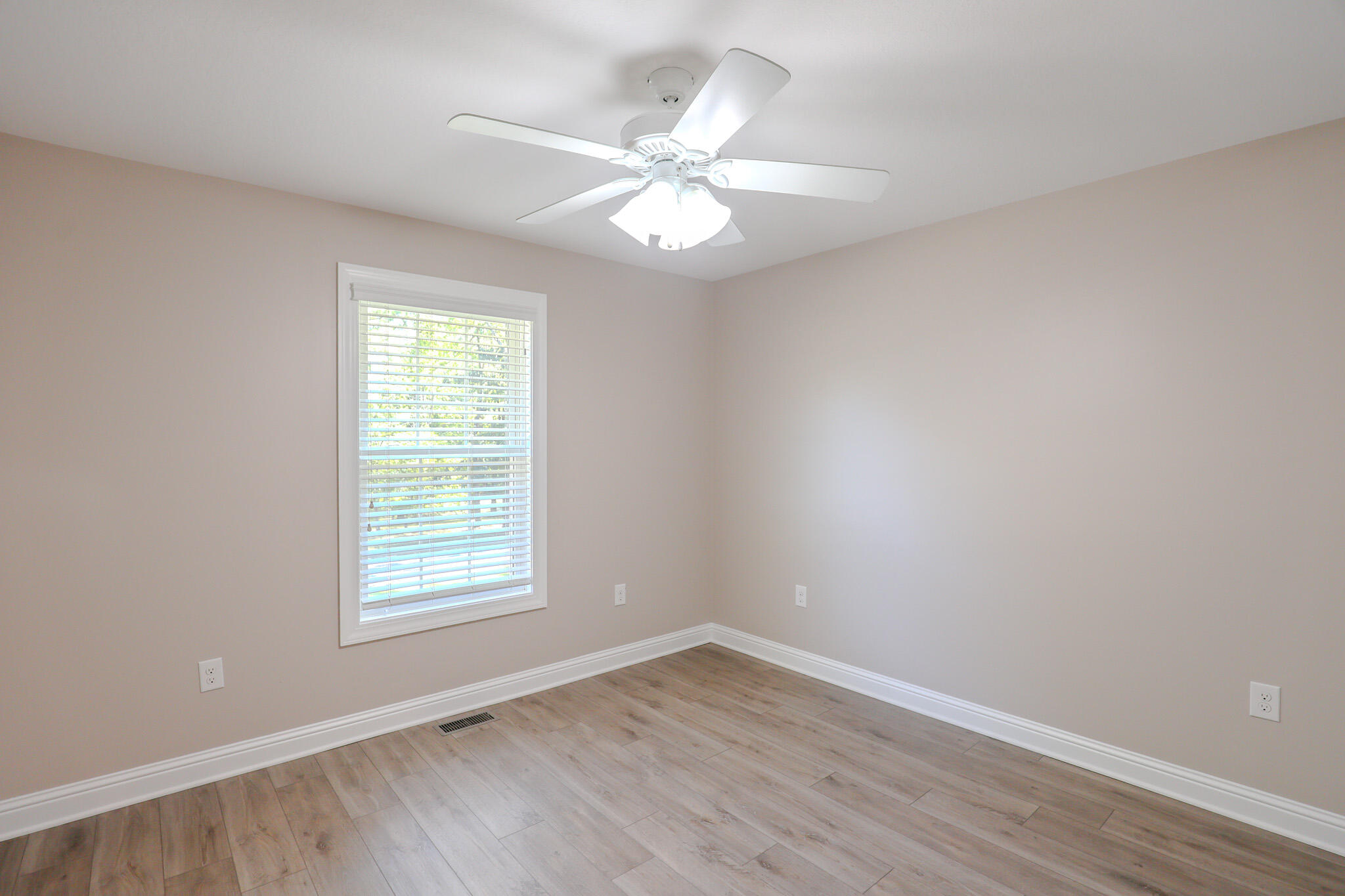 875 Mayfield Metropolis Road Property Photo 21