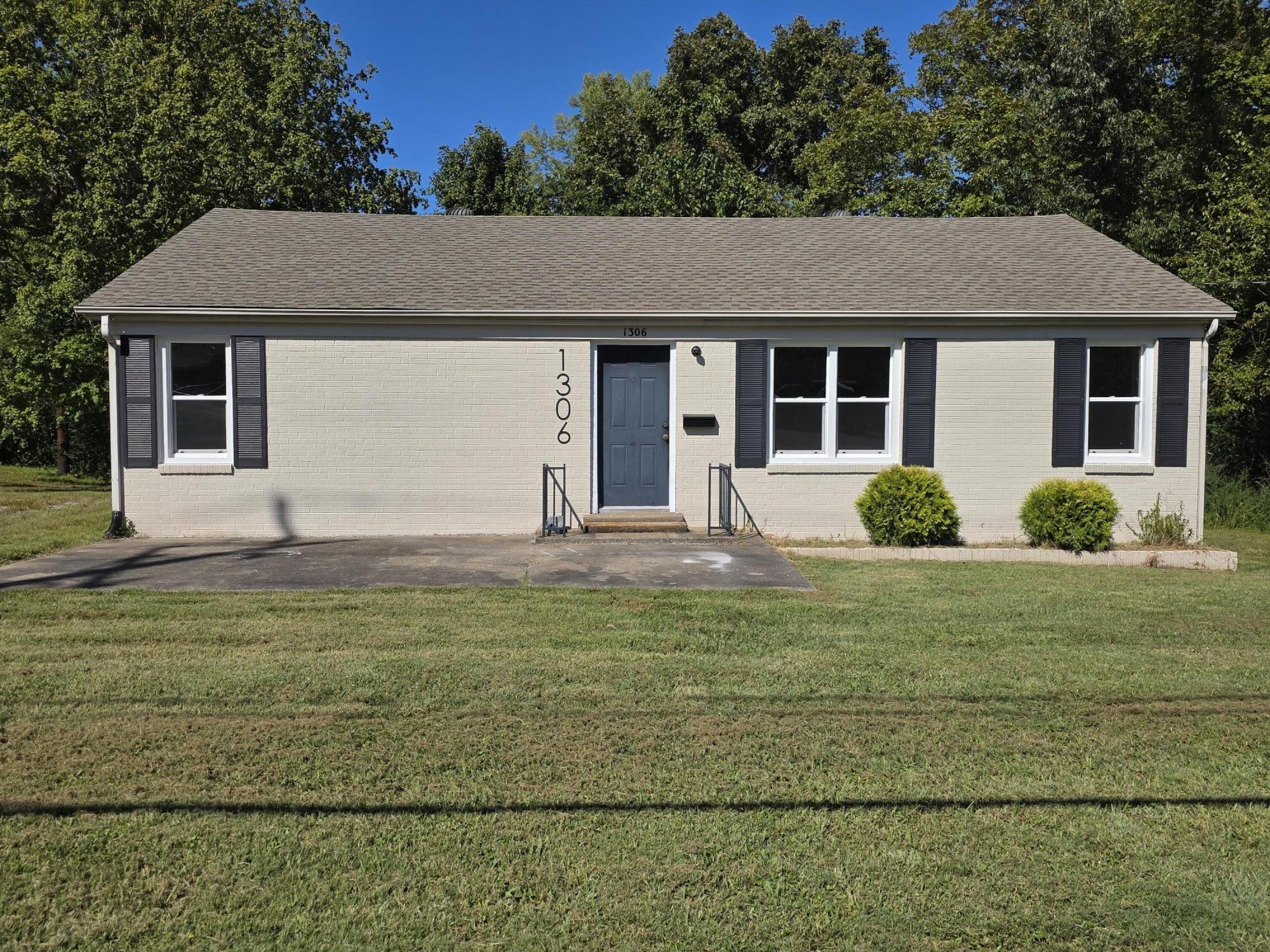1306 Story Avenue Property Photo 2
