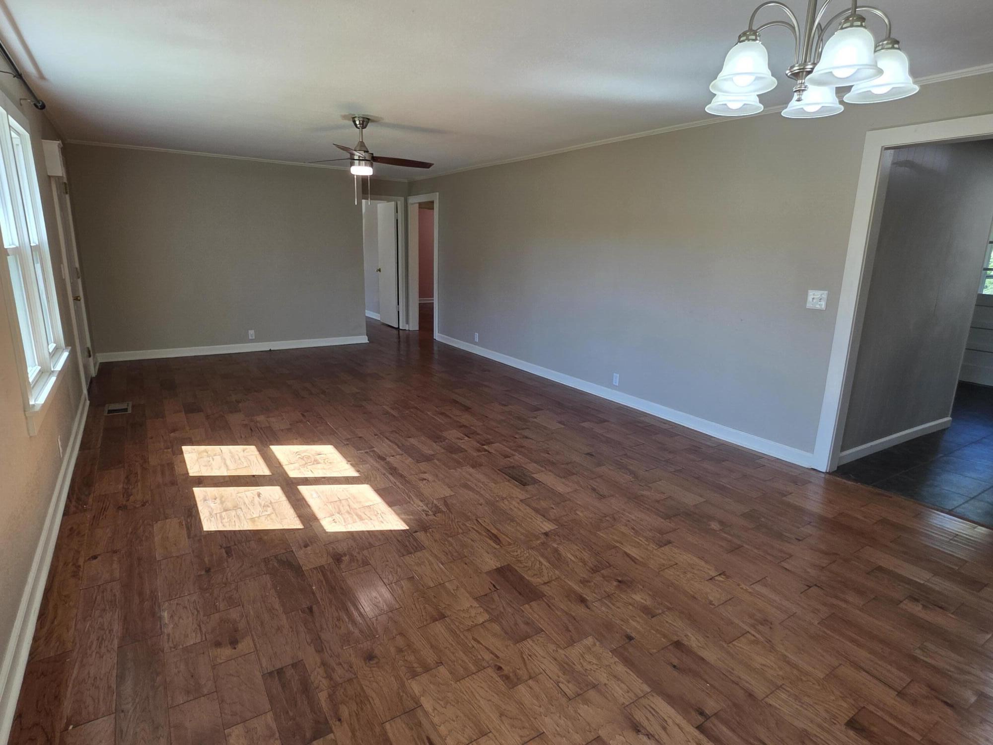 1306 Story Avenue Property Photo 7