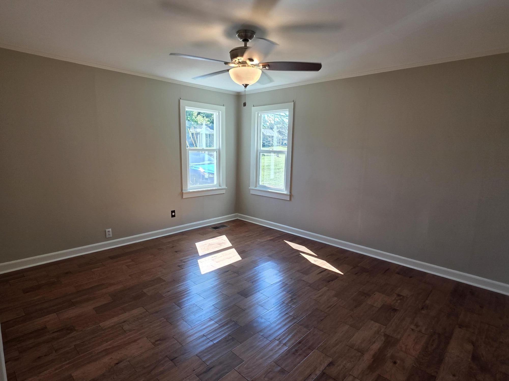 1306 Story Avenue Property Photo 14