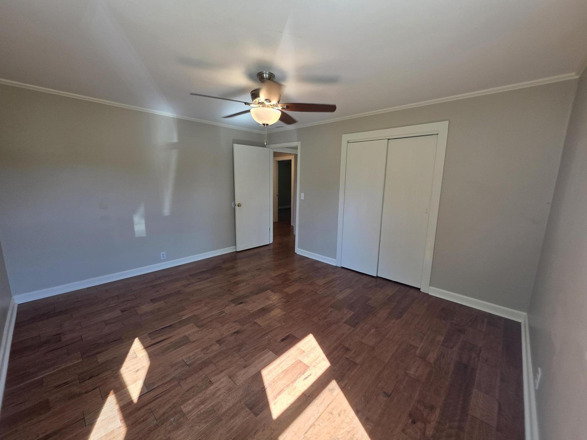1306 Story Avenue Property Photo 15