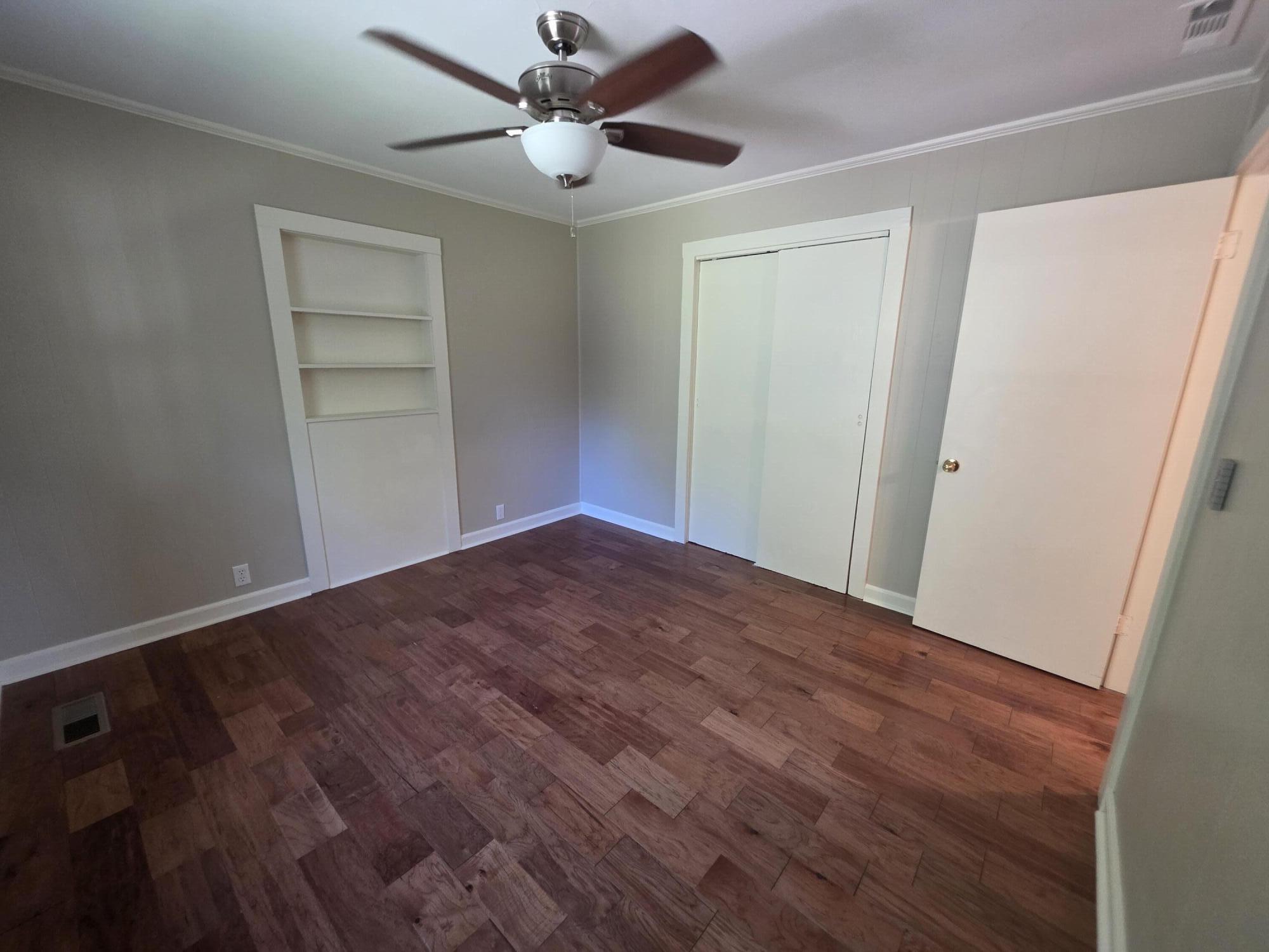 1306 Story Avenue Property Photo 26