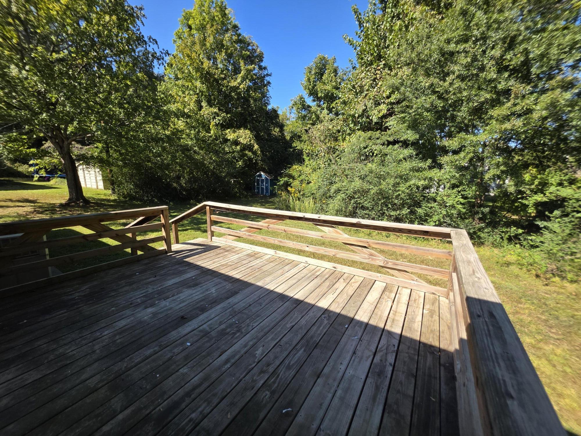 1306 Story Avenue Property Photo 33