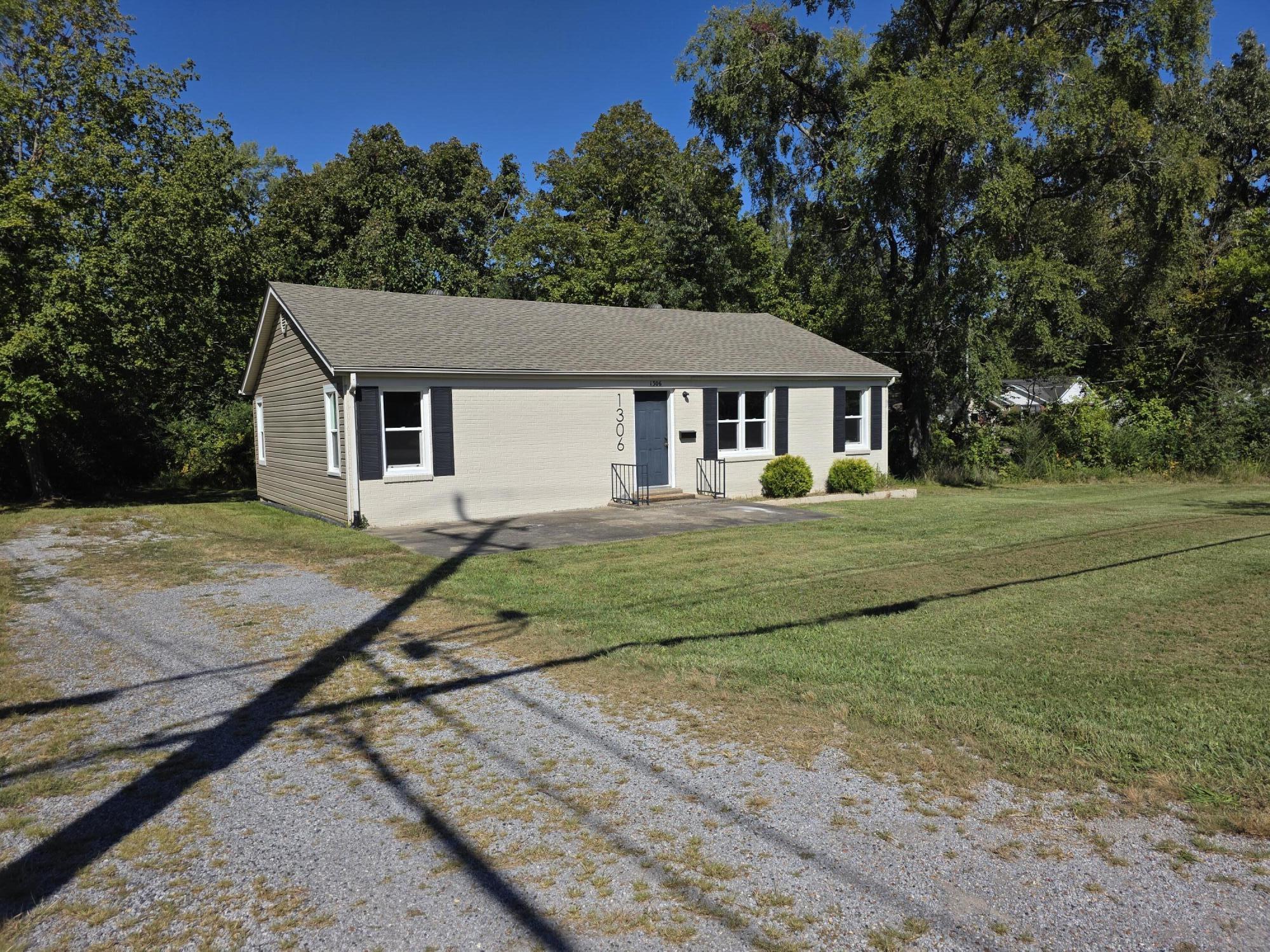 1306 Story Avenue Property Photo 36