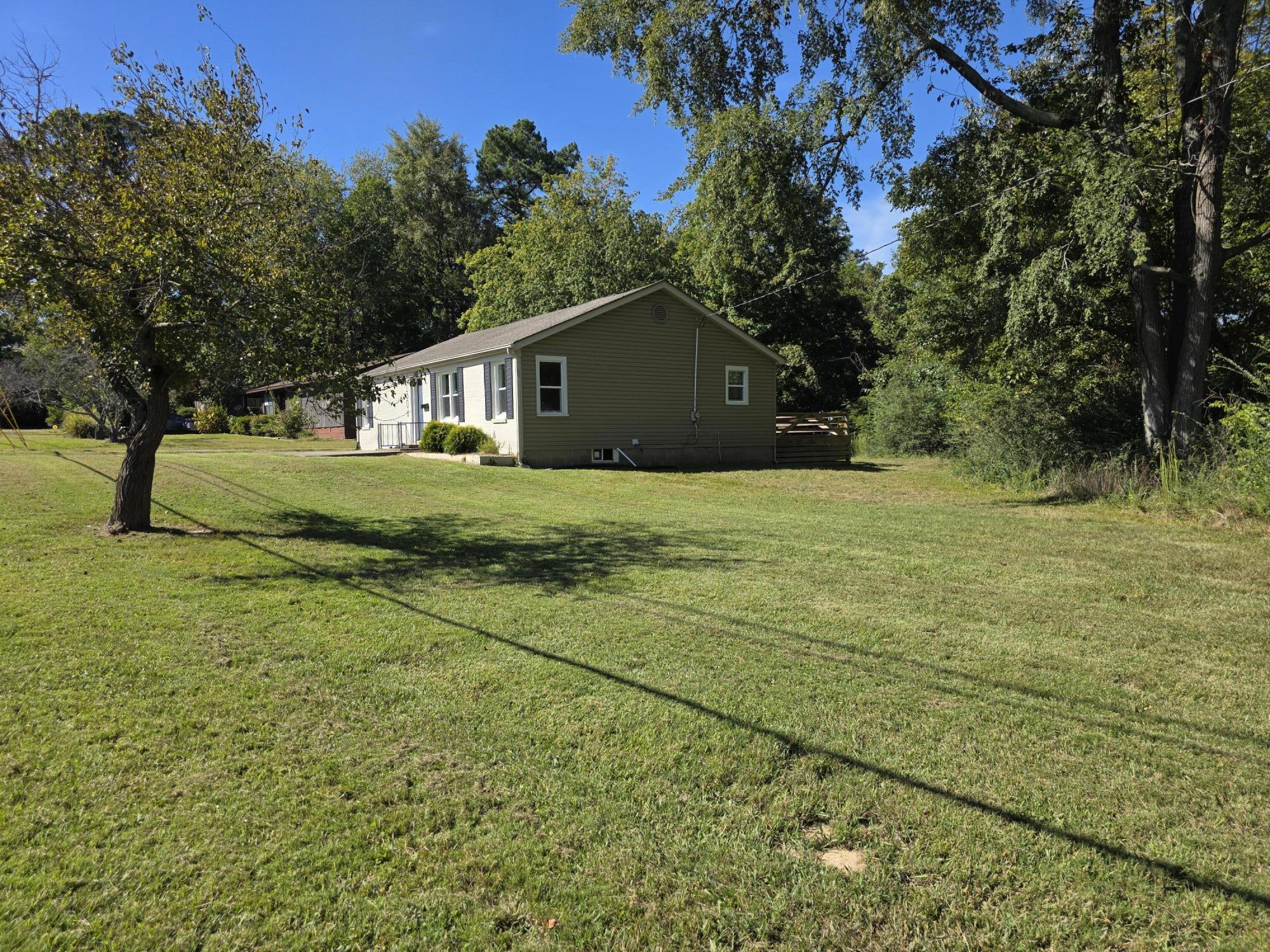 1306 Story Avenue Property Photo 38