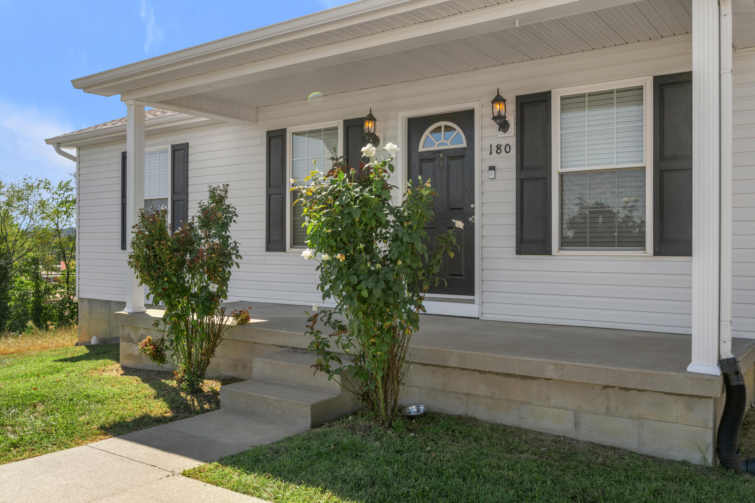 180 Mallard Drive Property Photo 4