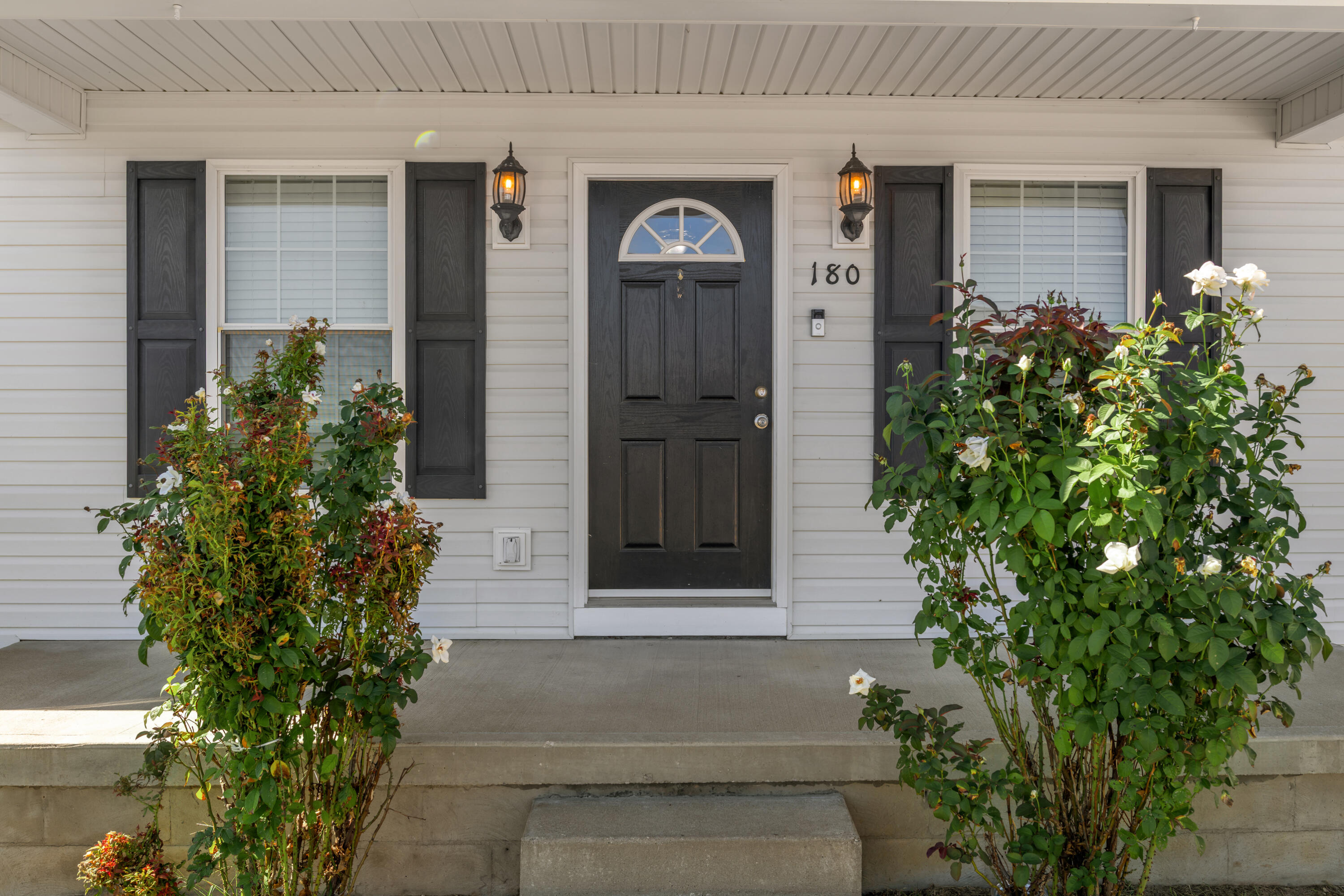 180 Mallard Drive Property Photo 6