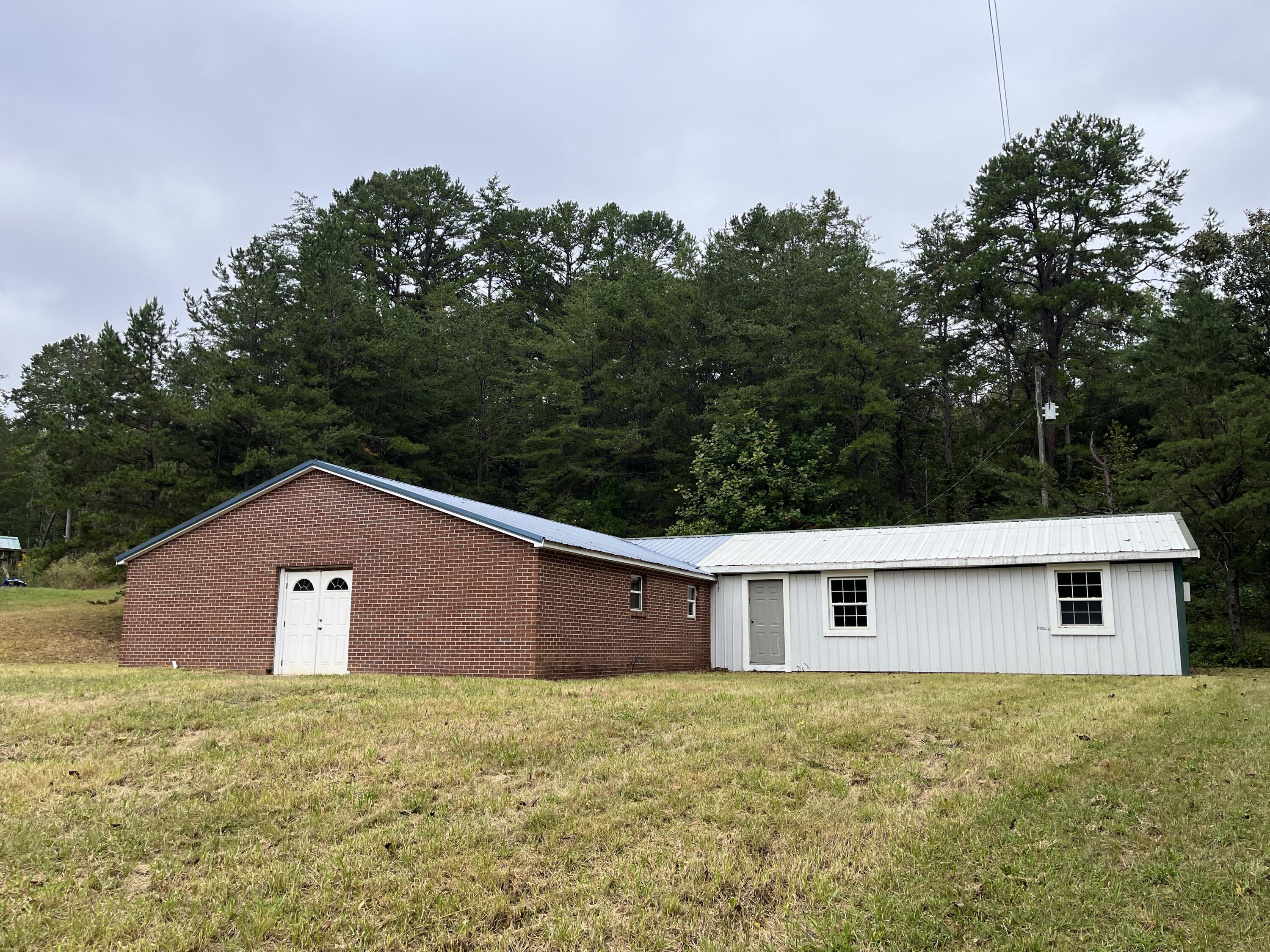 299 True House Of Prayer Cem Road Property Photo 7