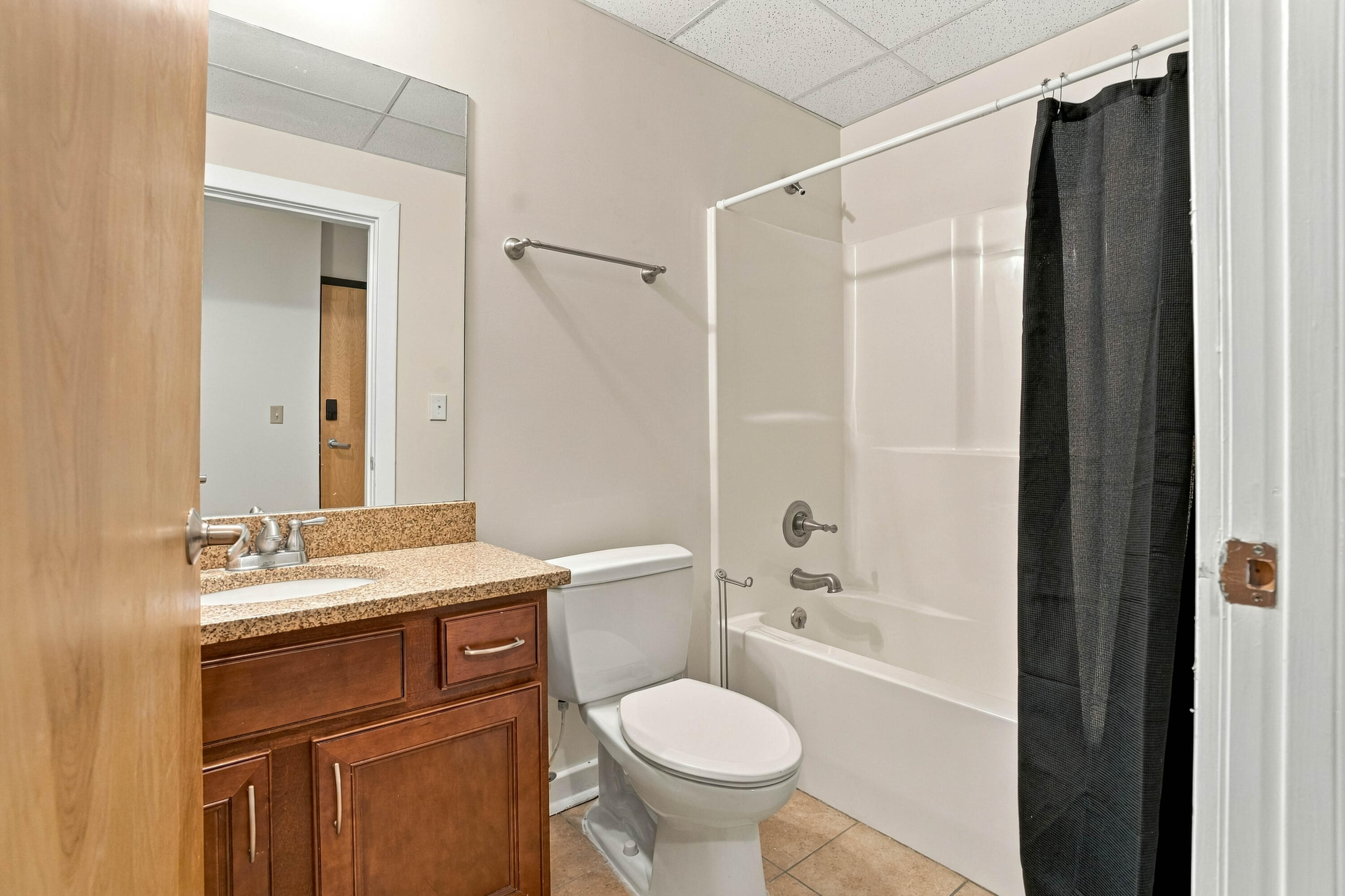 525 W Main Street 315 Property Photo 30
