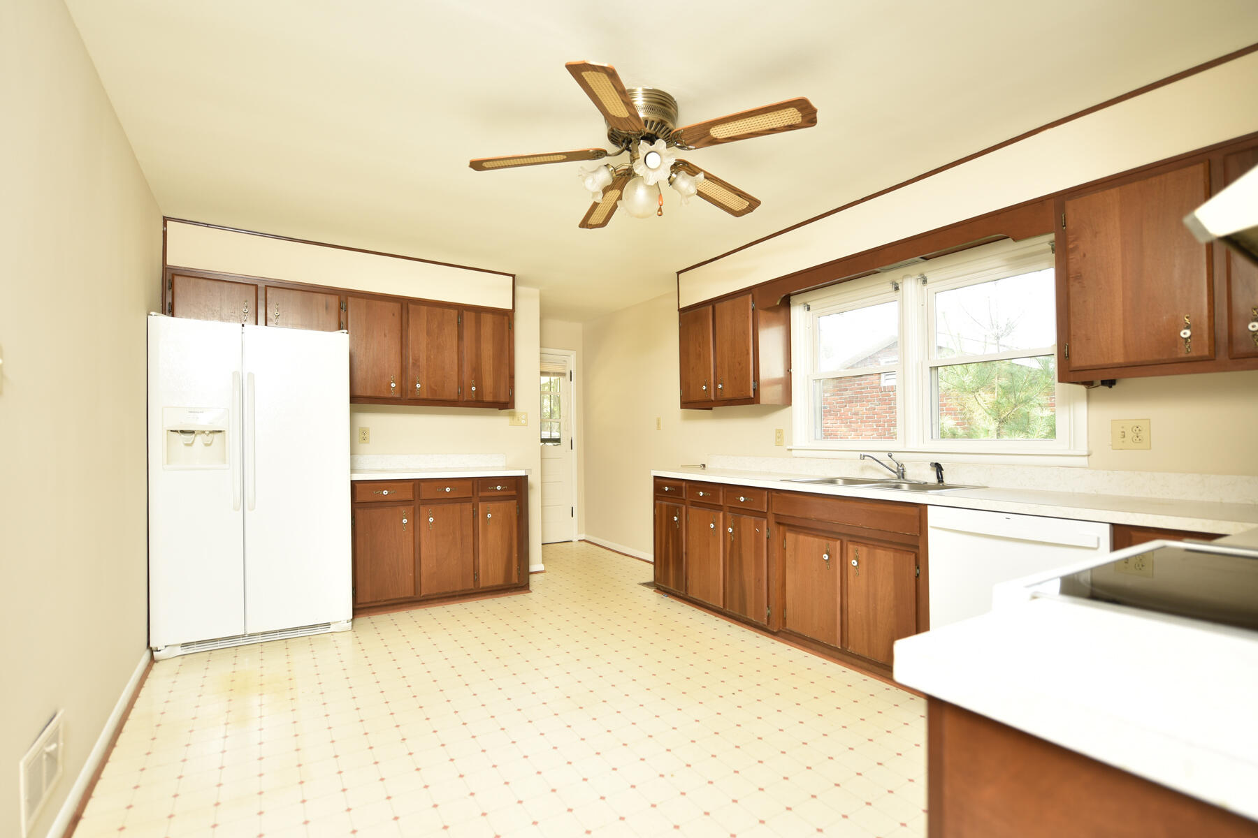 140 Sioux Trail Property Photo 4