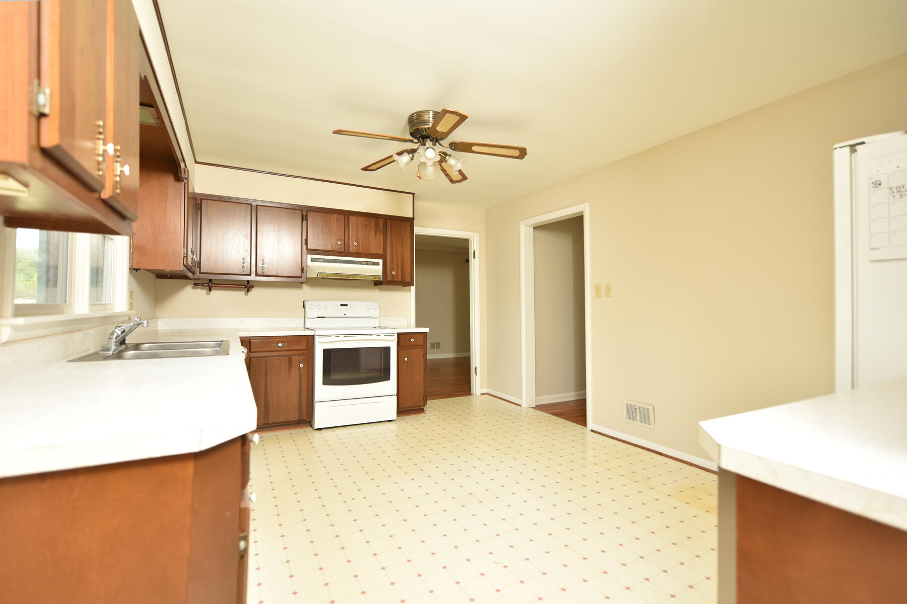 140 Sioux Trail Property Photo 5