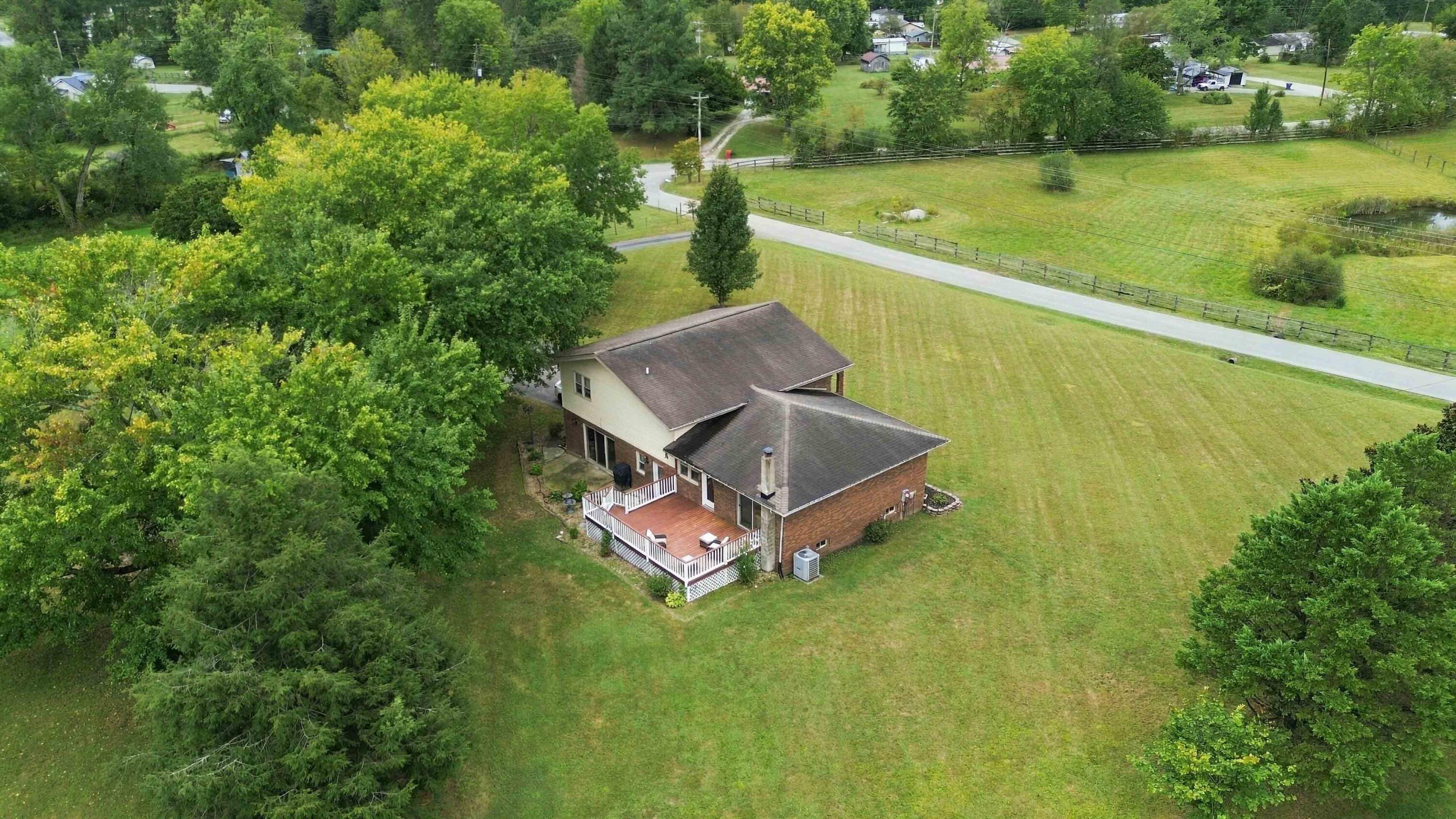 1272 West Highway 1376 Property Photo 31