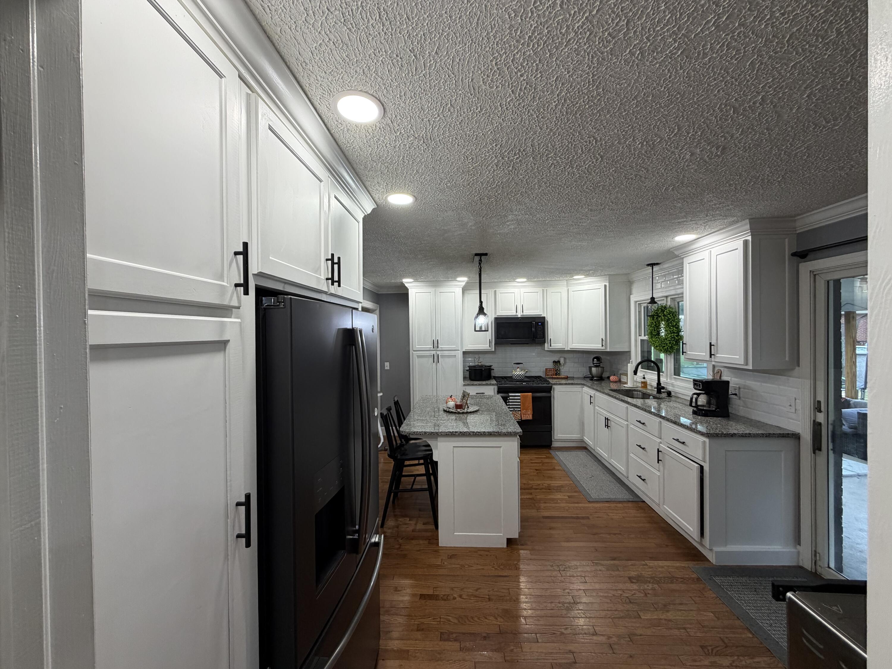 357 Catron Avenue Property Photo 5