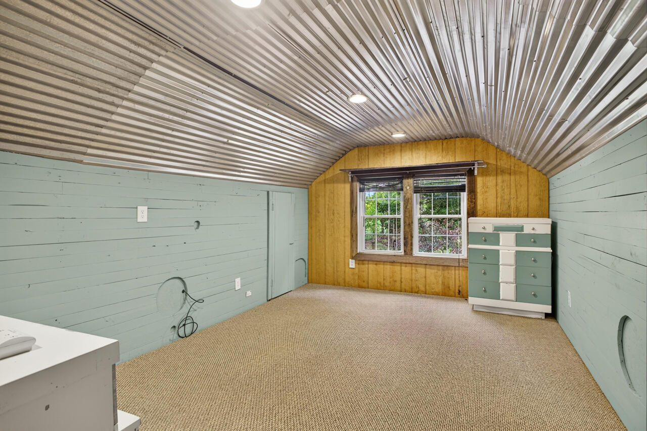 749 Mcnichols Road Property Photo 16