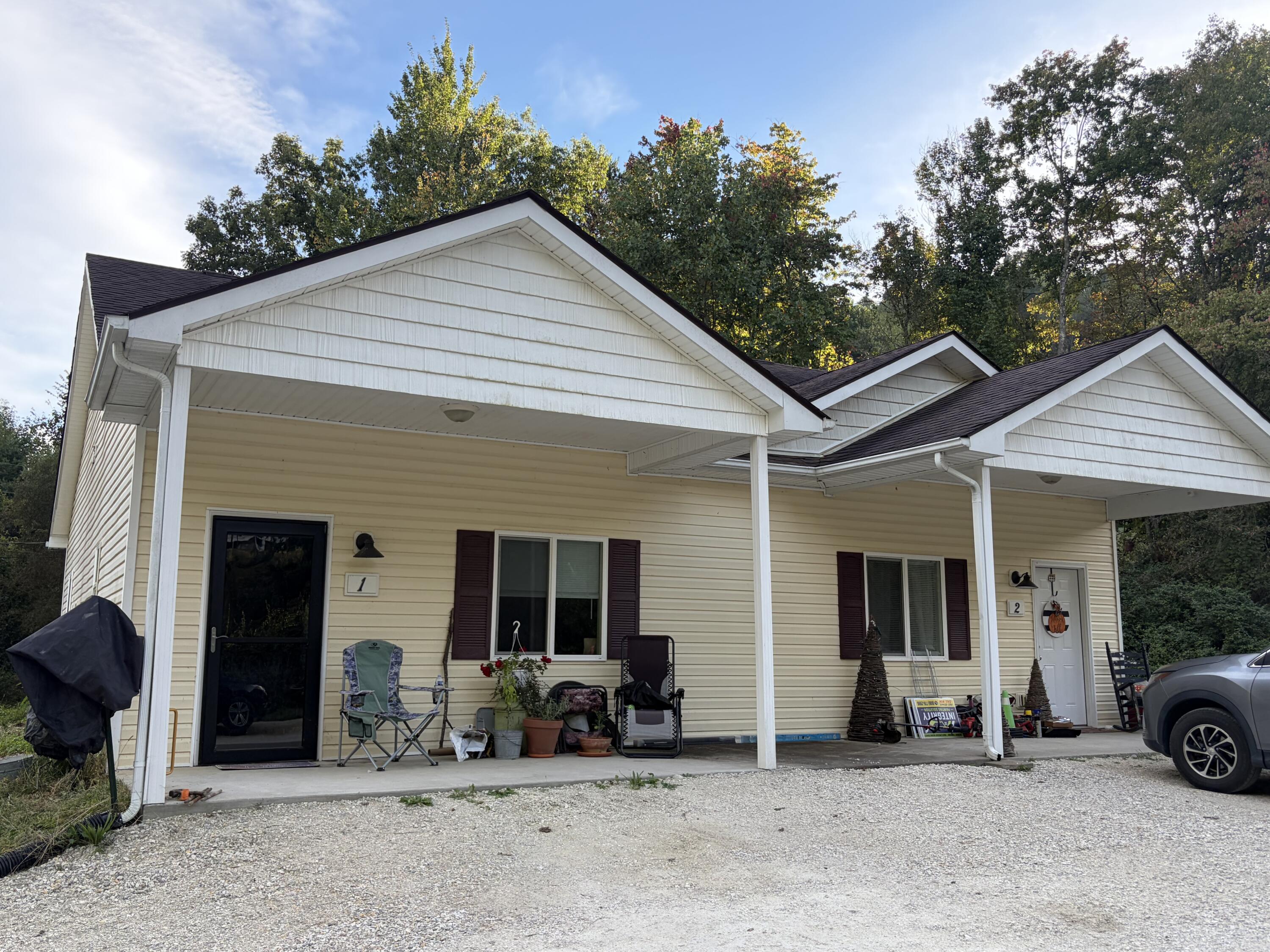133 Treebrook Property Photo 1