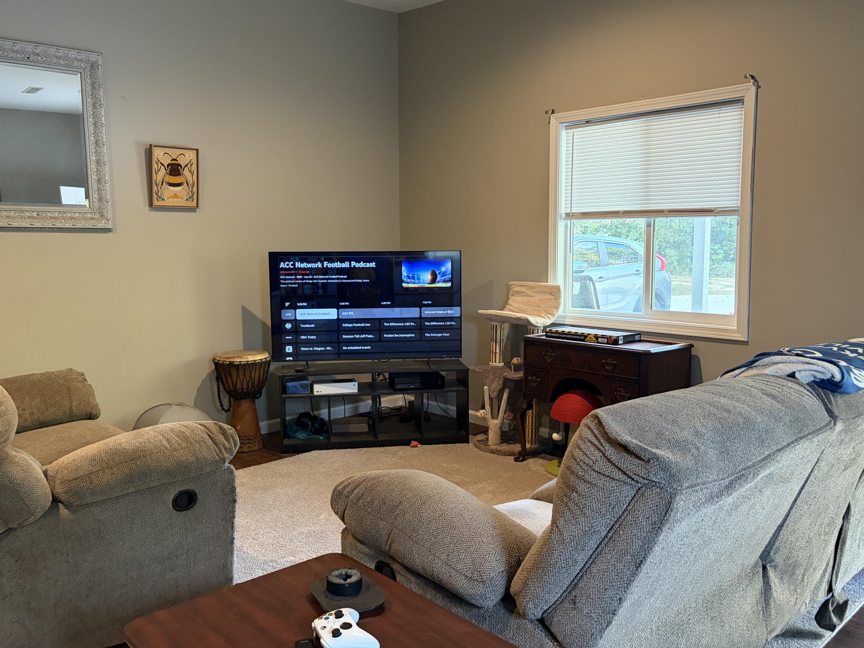 133 Treebrook Property Photo 2