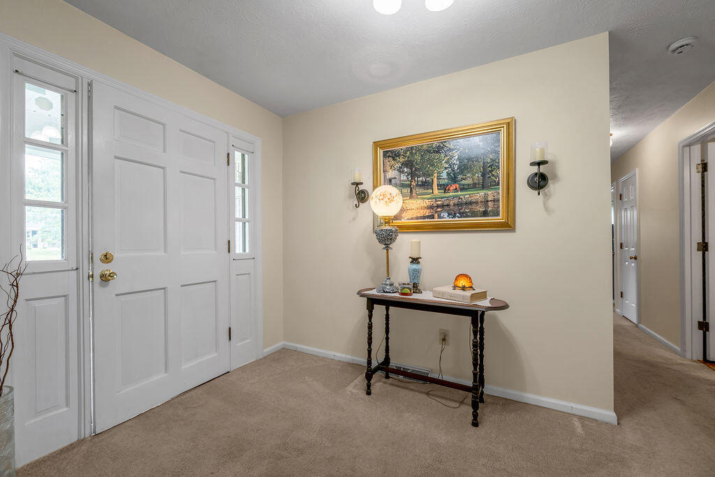 3336 Carriage Lane Property Photo 7