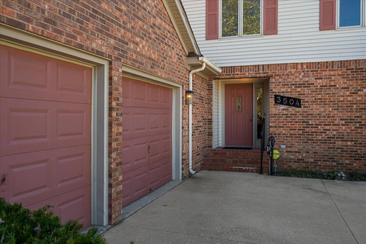3504 Cheddington Lane Property Photo 6