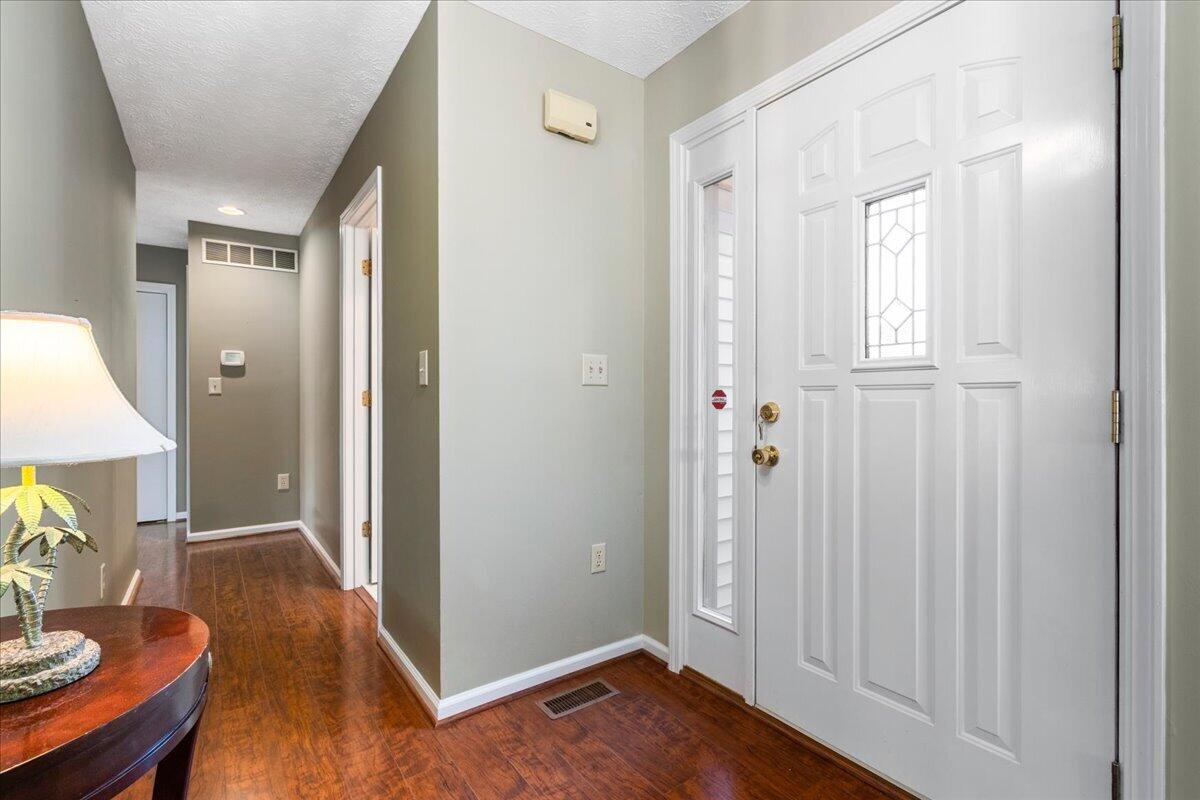 3504 Cheddington Lane Property Photo 7