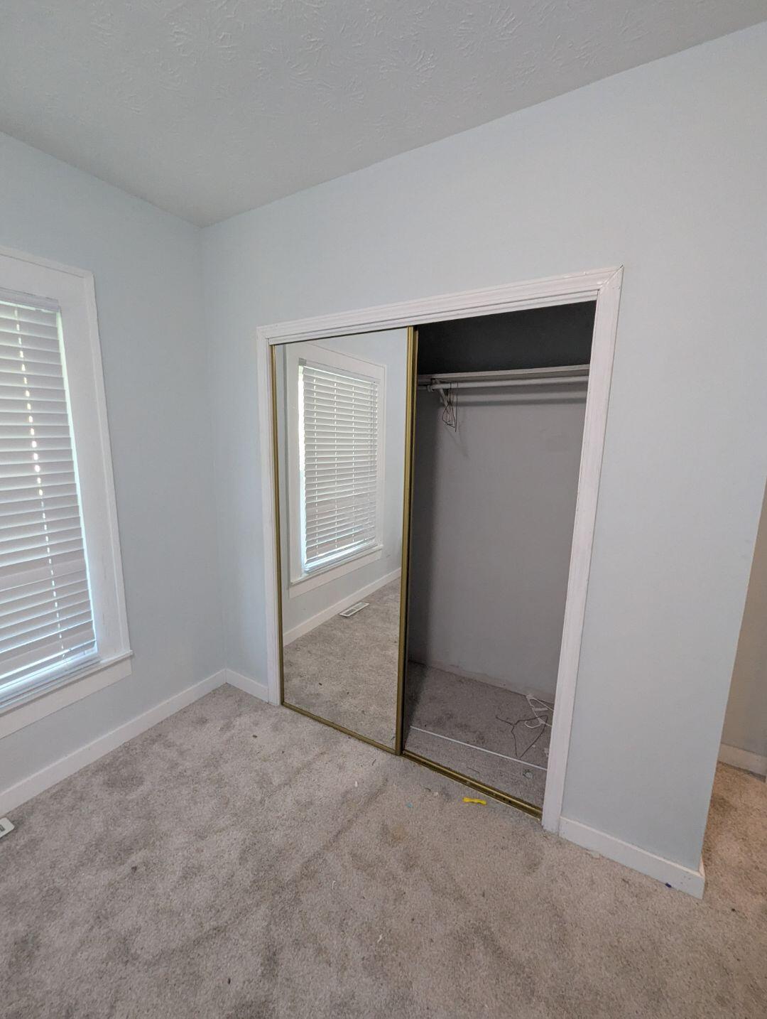 407 W 15th Street Property Photo 13