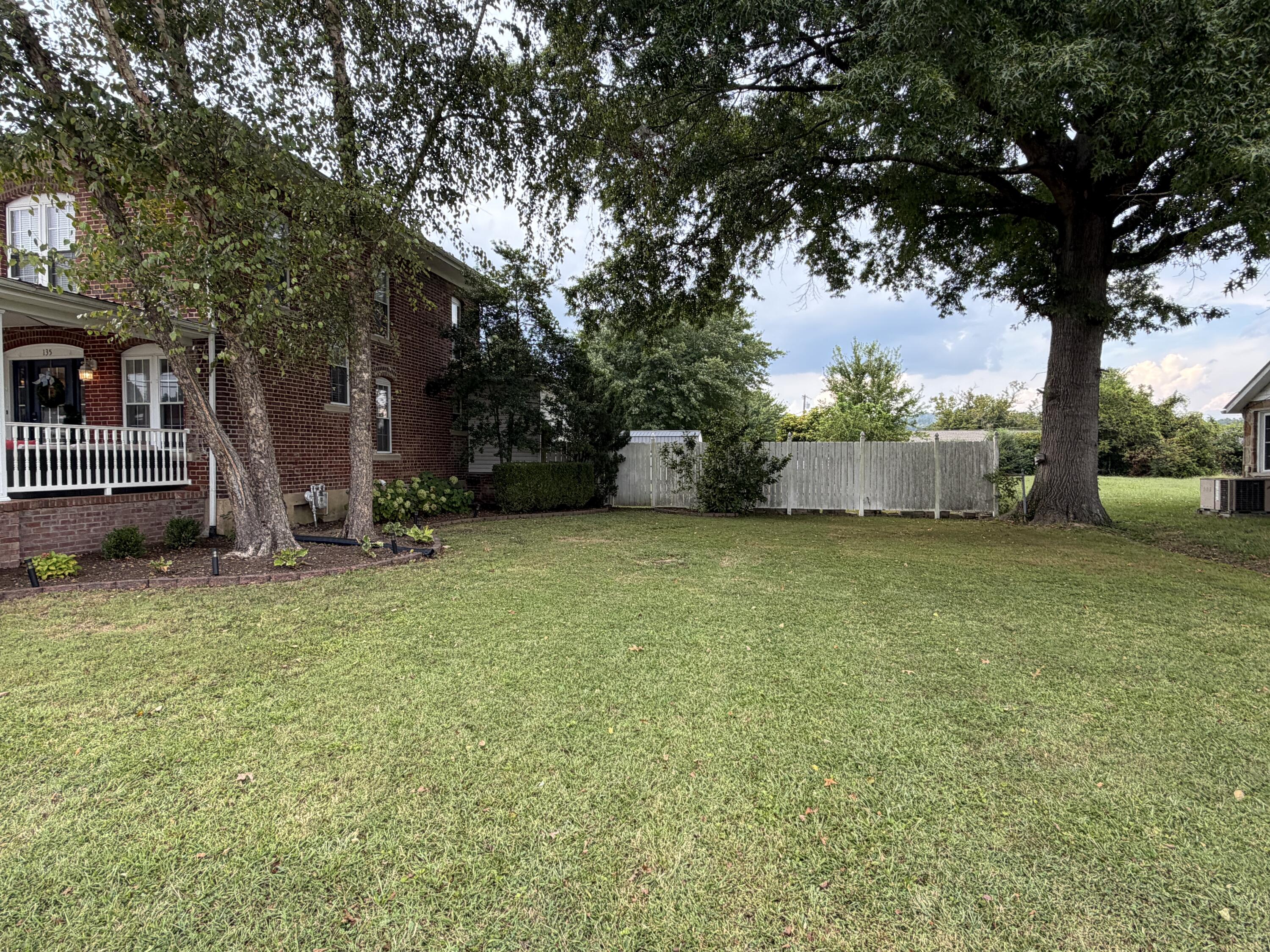 135 School Street Property Photo 2