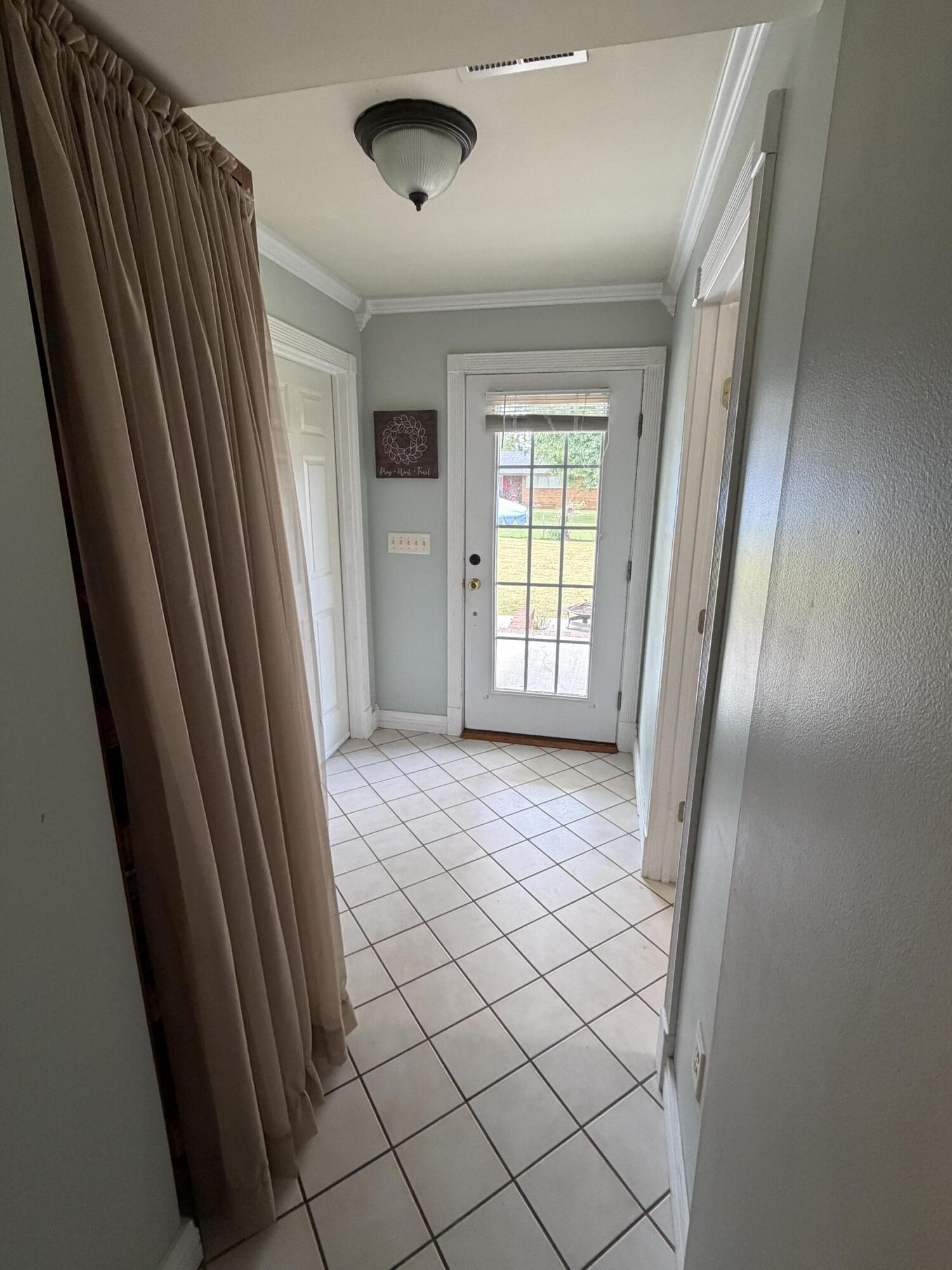135 School Street Property Photo 17
