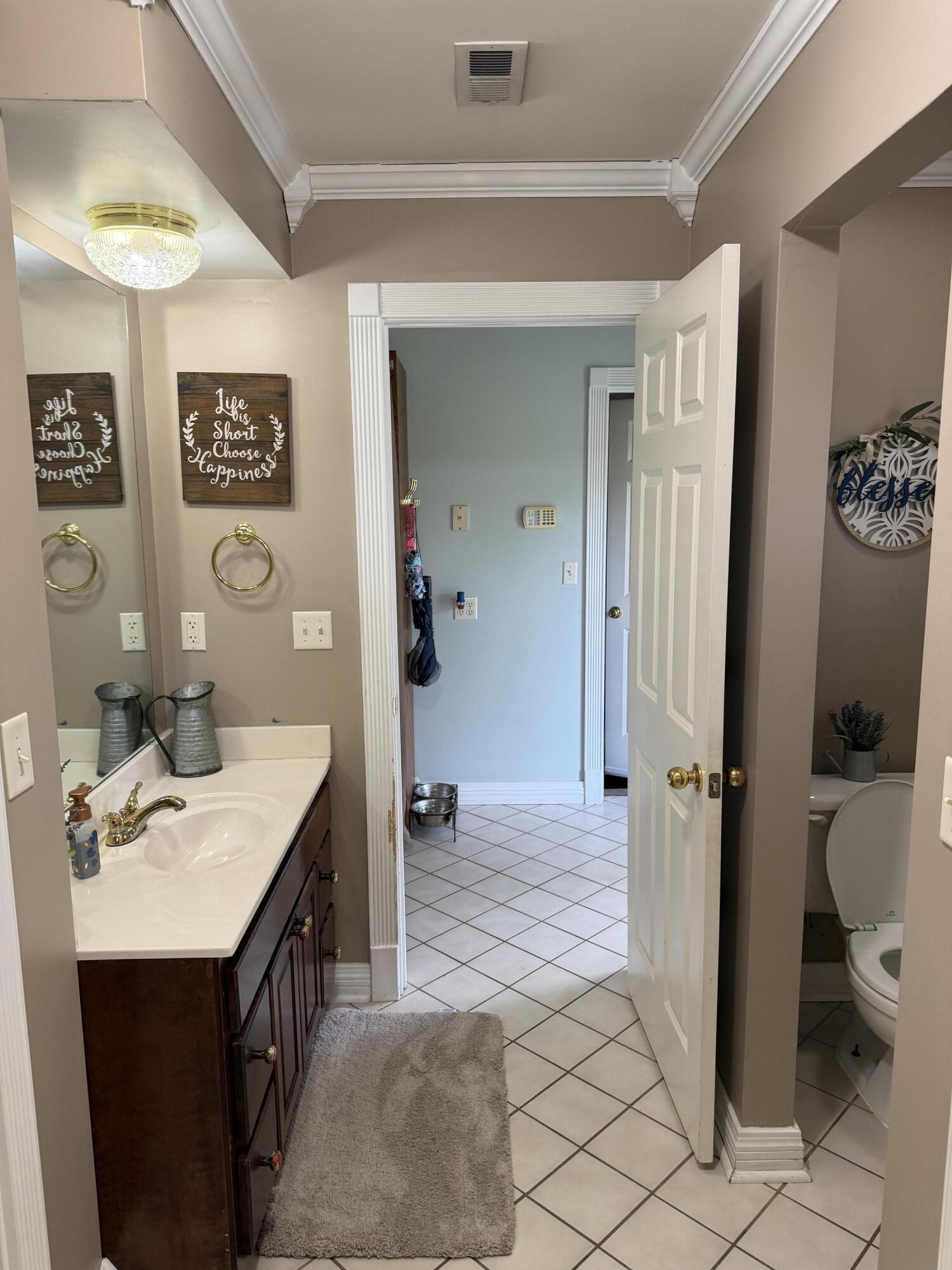 135 School Street Property Photo 18