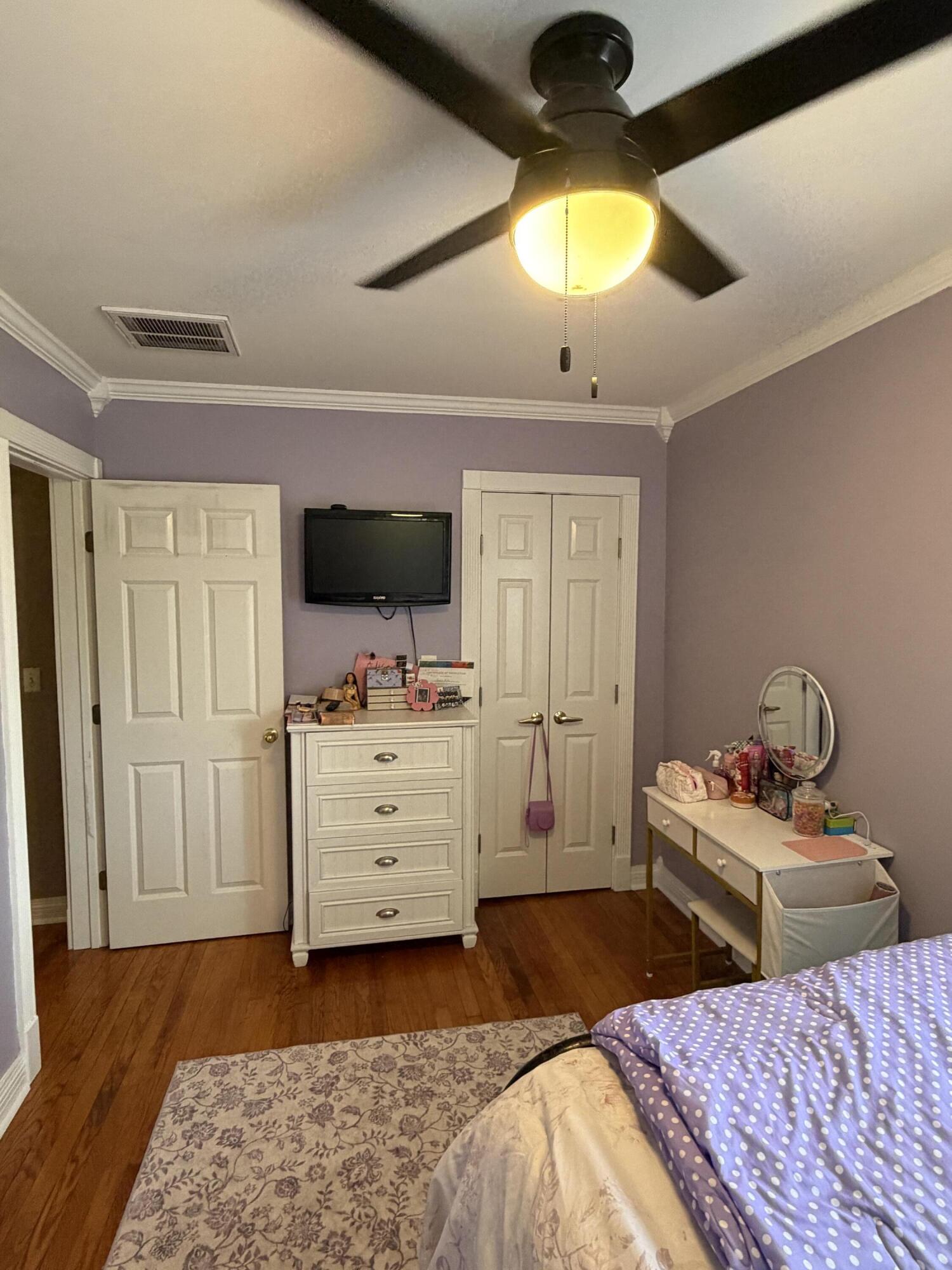 135 School Street Property Photo 32