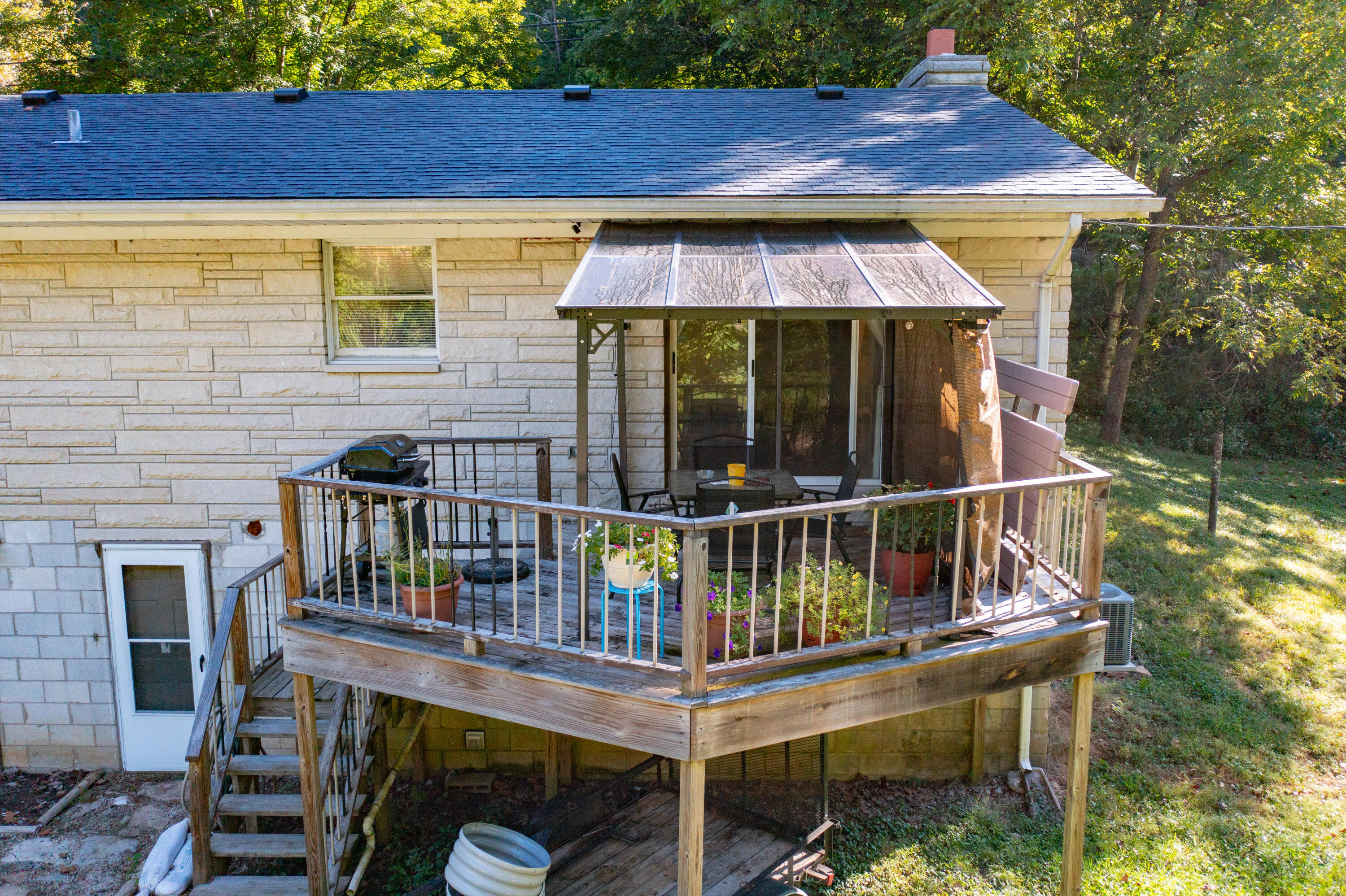 10305 Kentucky 192 Property Photo 10