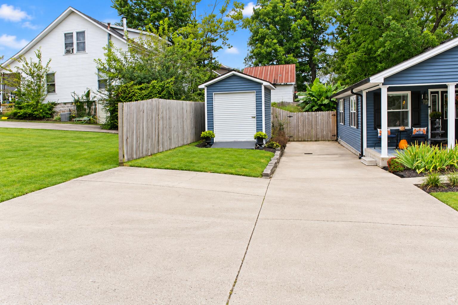 8 Monroe Avenue Property Photo 3