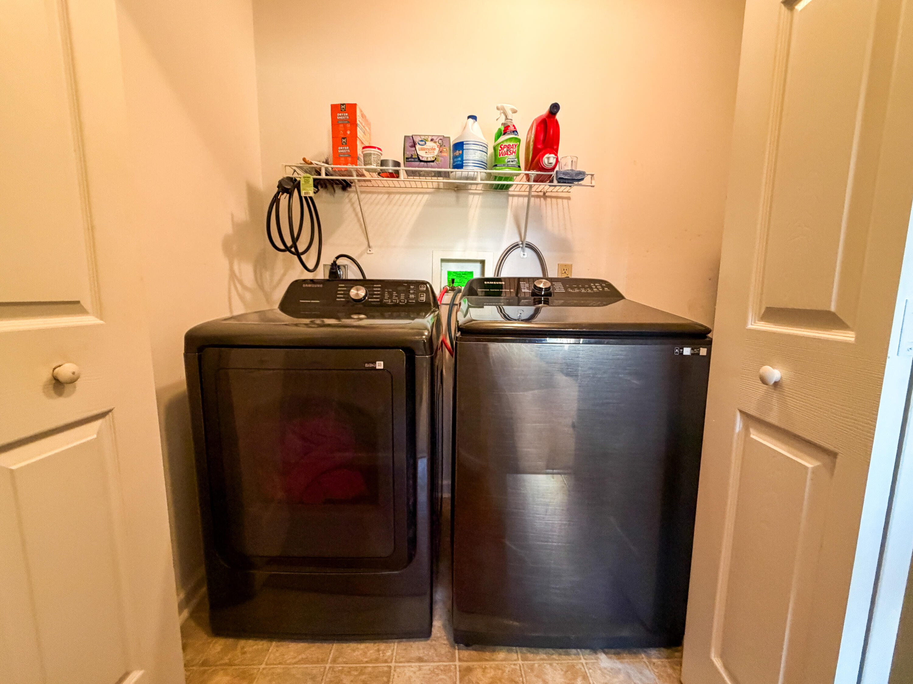 36 Speed Drive Property Photo 14