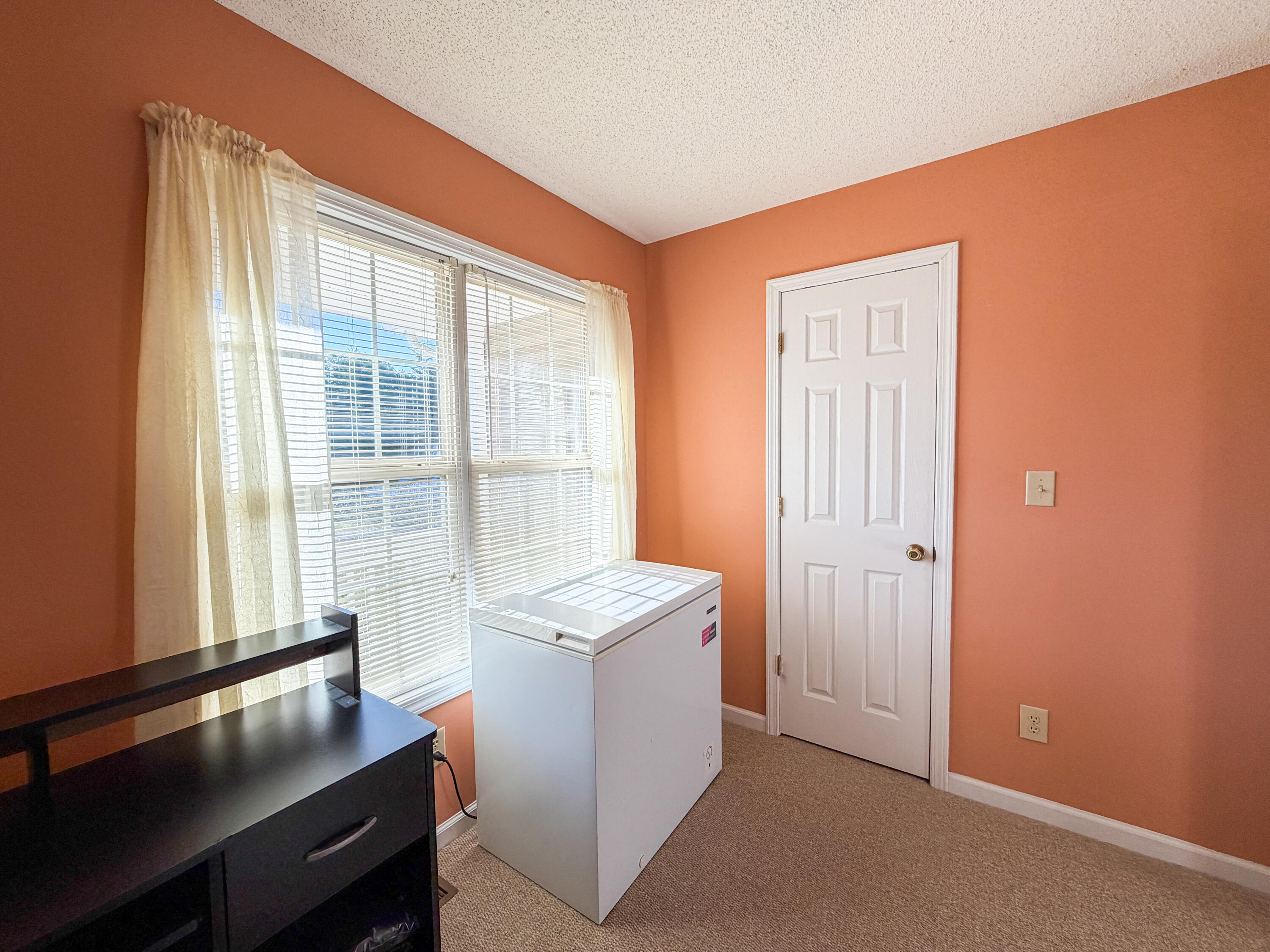 36 Speed Drive Property Photo 16