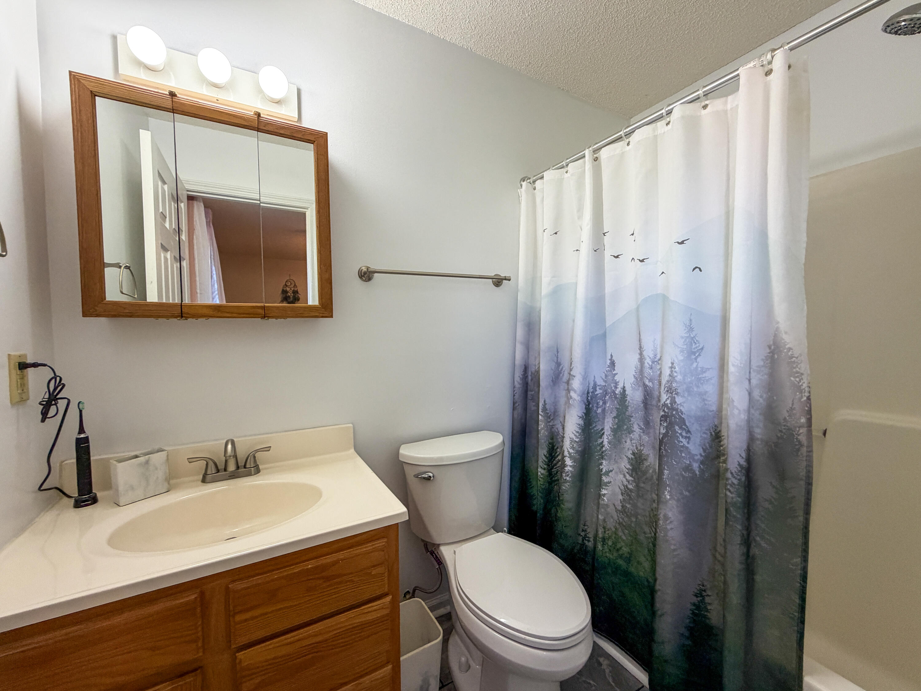 36 Speed Drive Property Photo 20