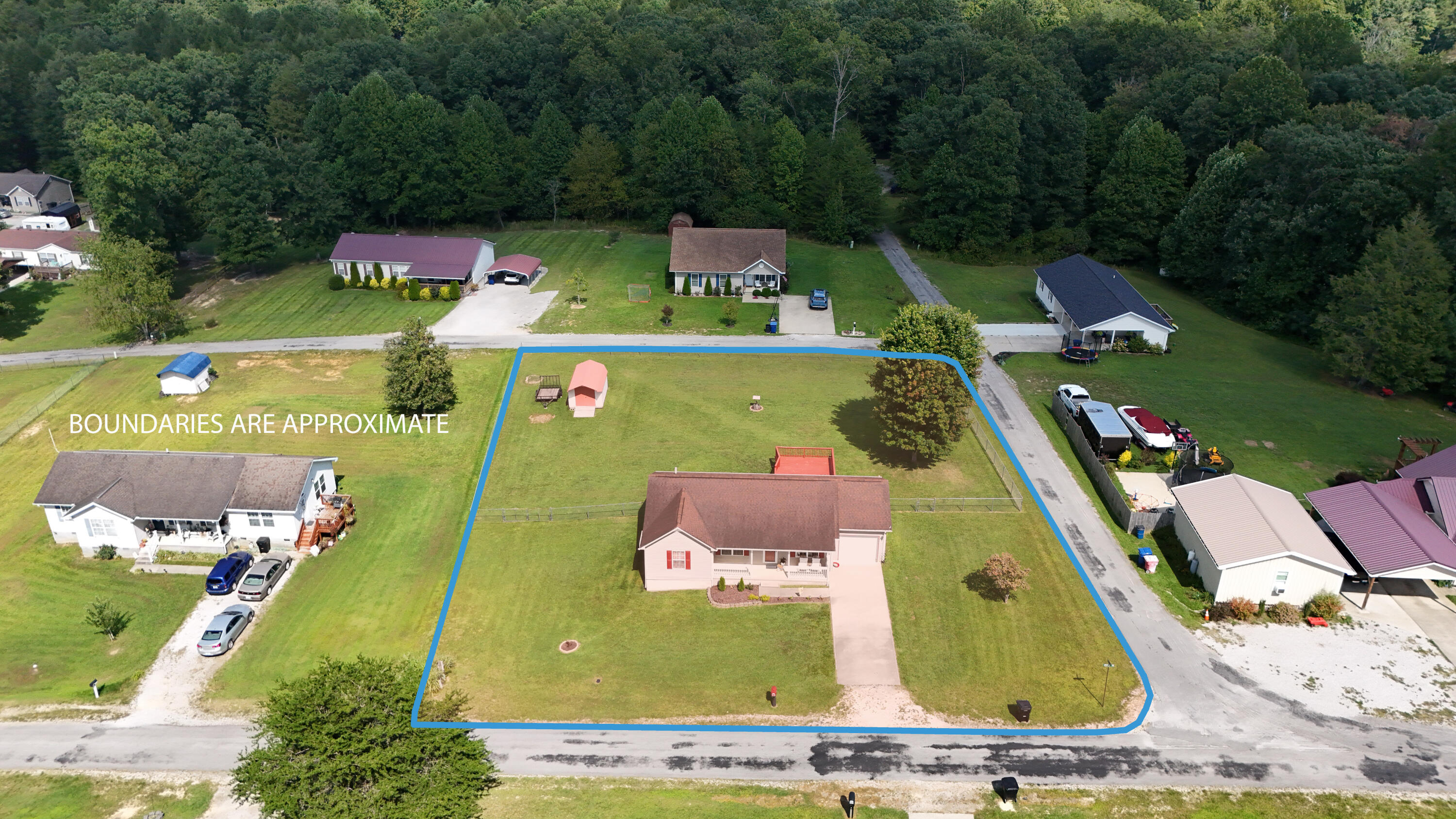 36 Speed Drive Property Photo 31