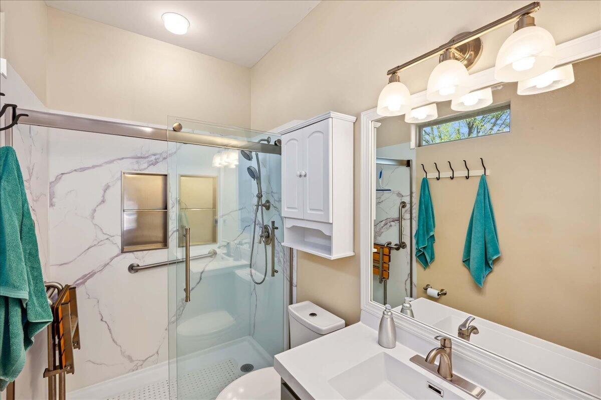 372 Lucille Drive Property Photo 19