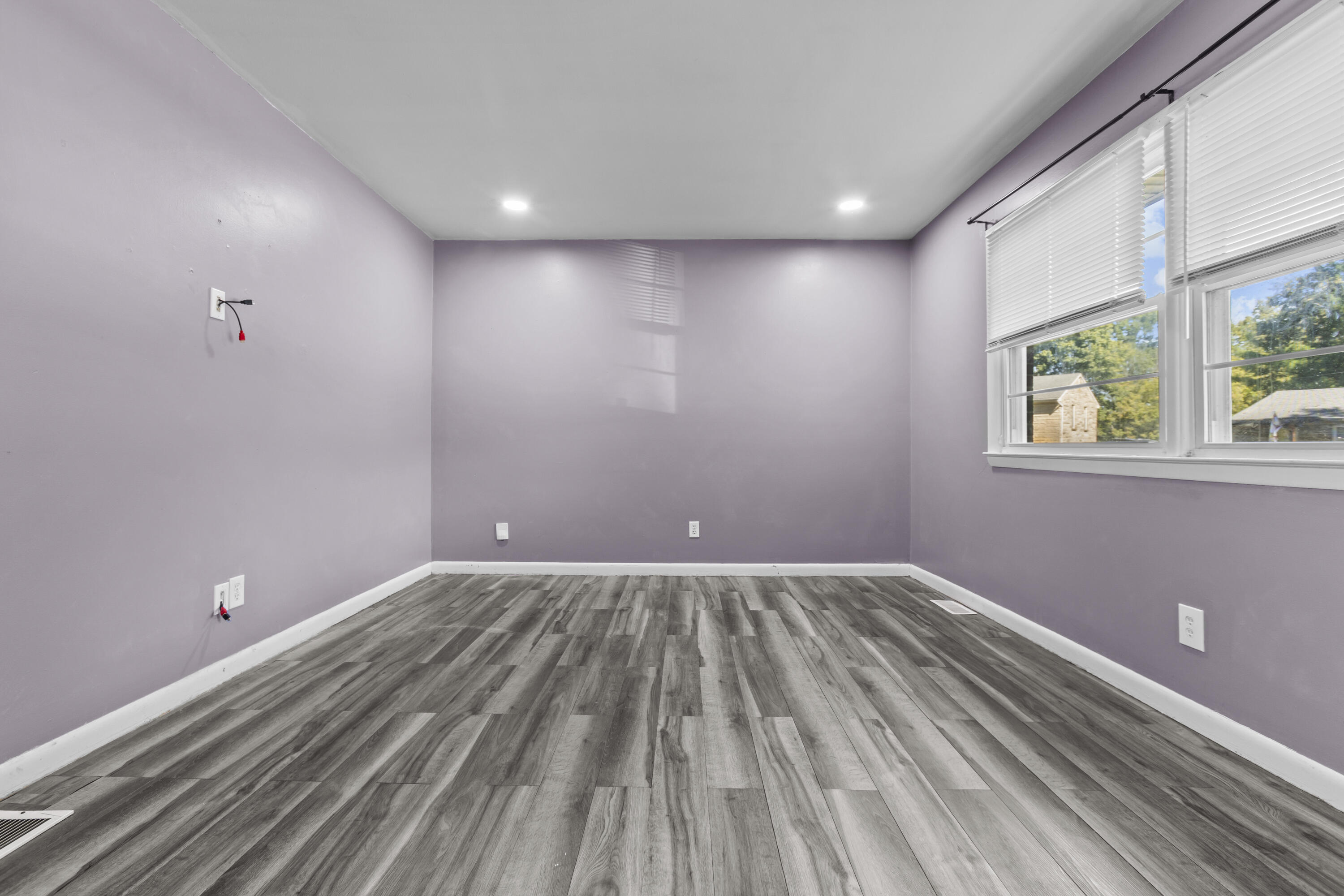 1889 Rio Vista Drive Property Photo 4