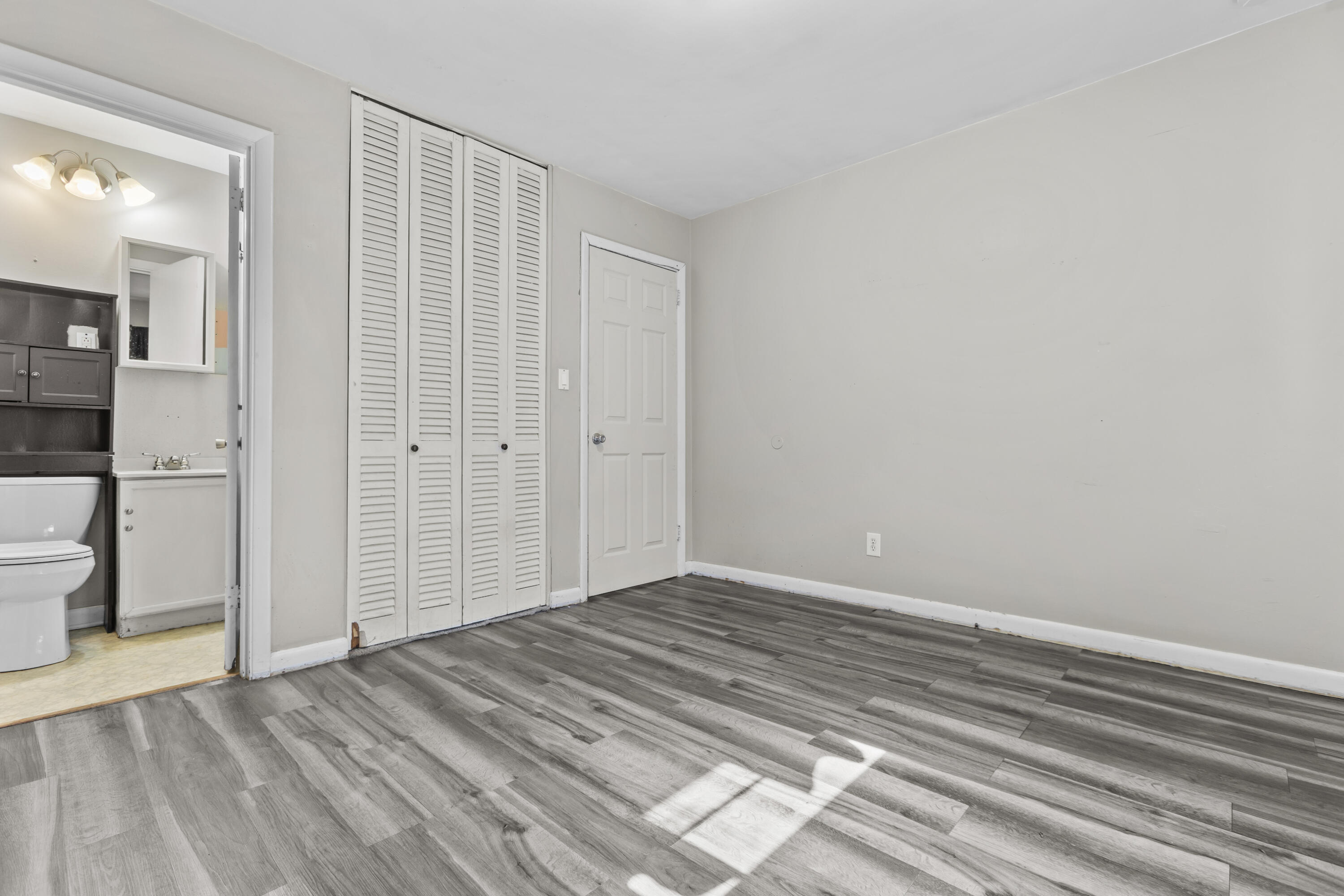 1889 Rio Vista Drive Property Photo 10