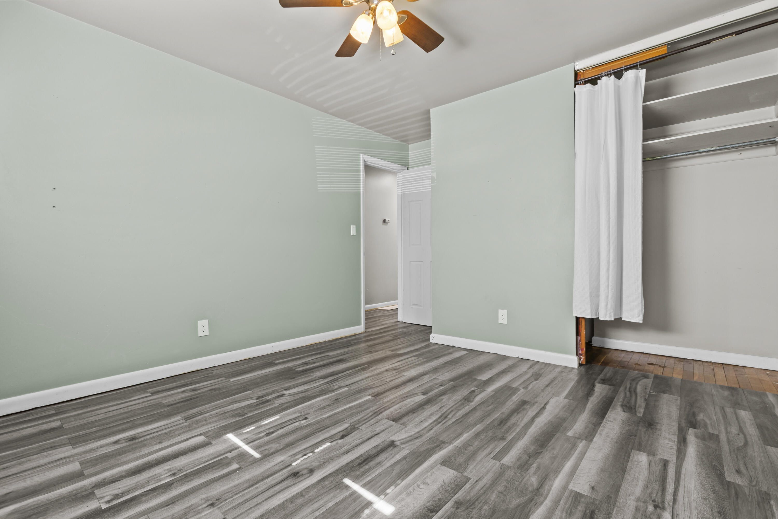 1889 Rio Vista Drive Property Photo 14