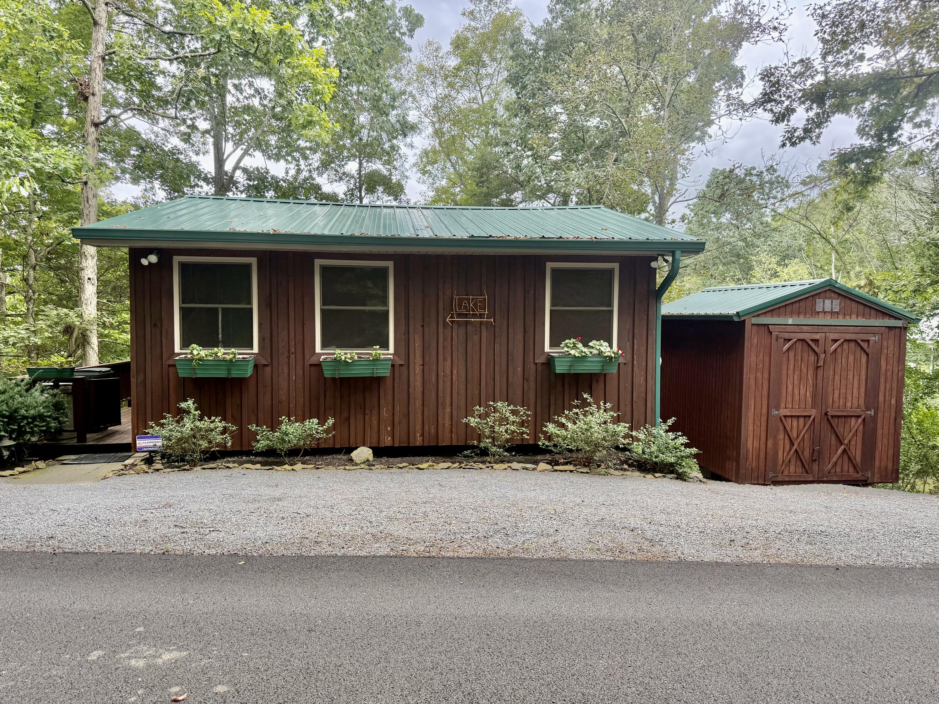 111 Cabin Drive Property Photo 1