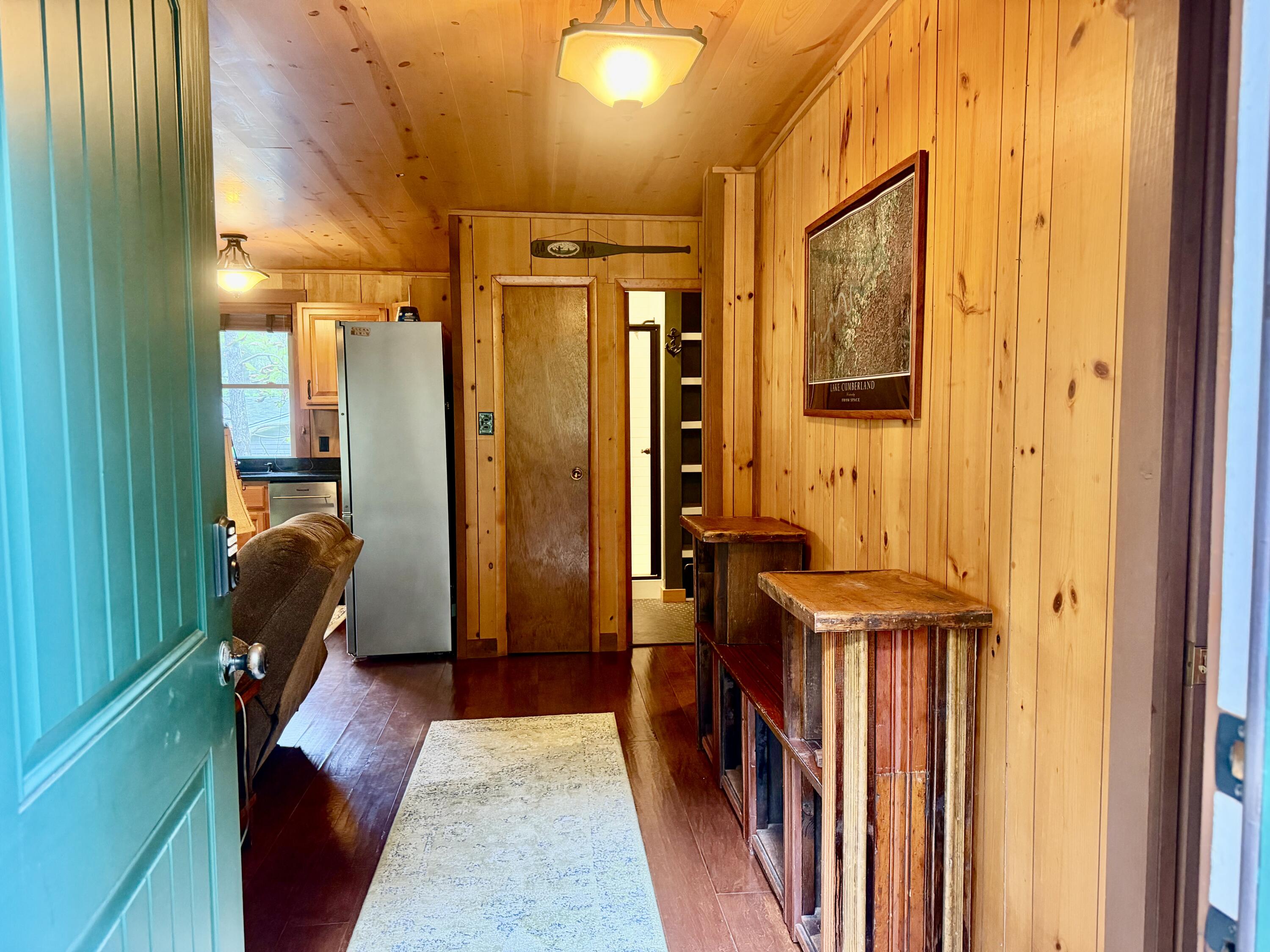 111 Cabin Drive Property Photo 10