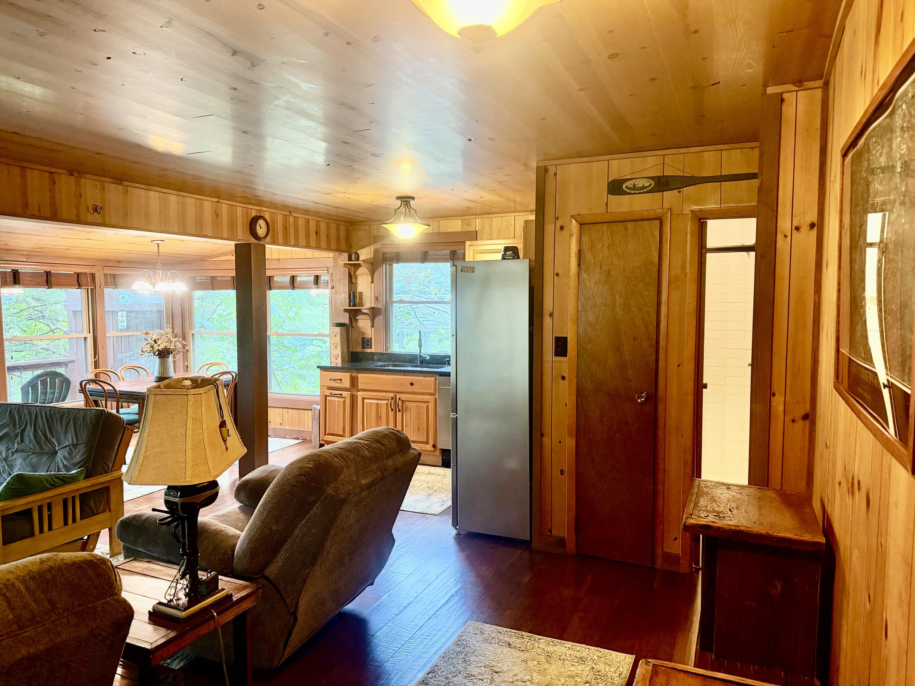 111 Cabin Drive Property Photo 13