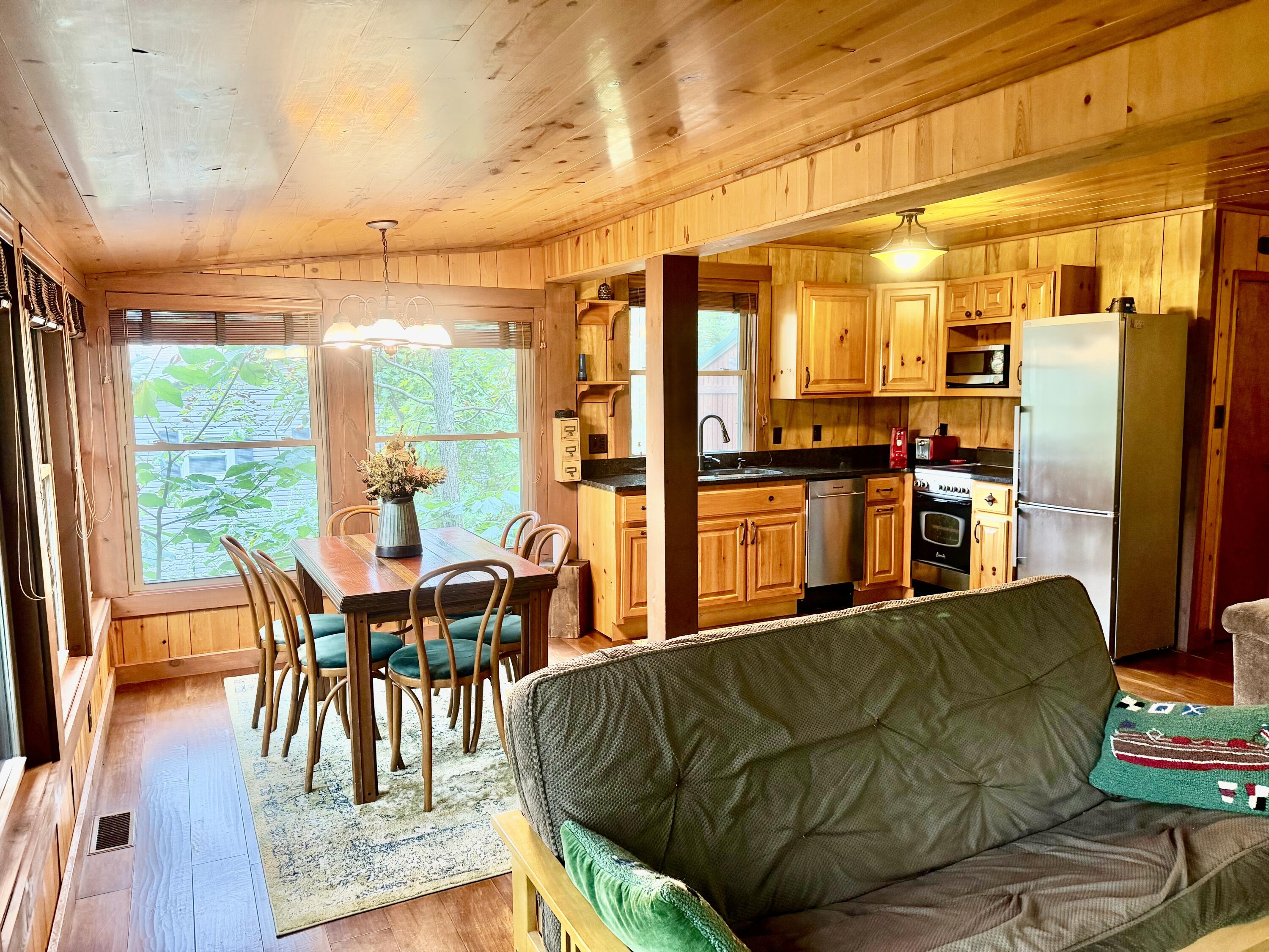 111 Cabin Drive Property Photo 16