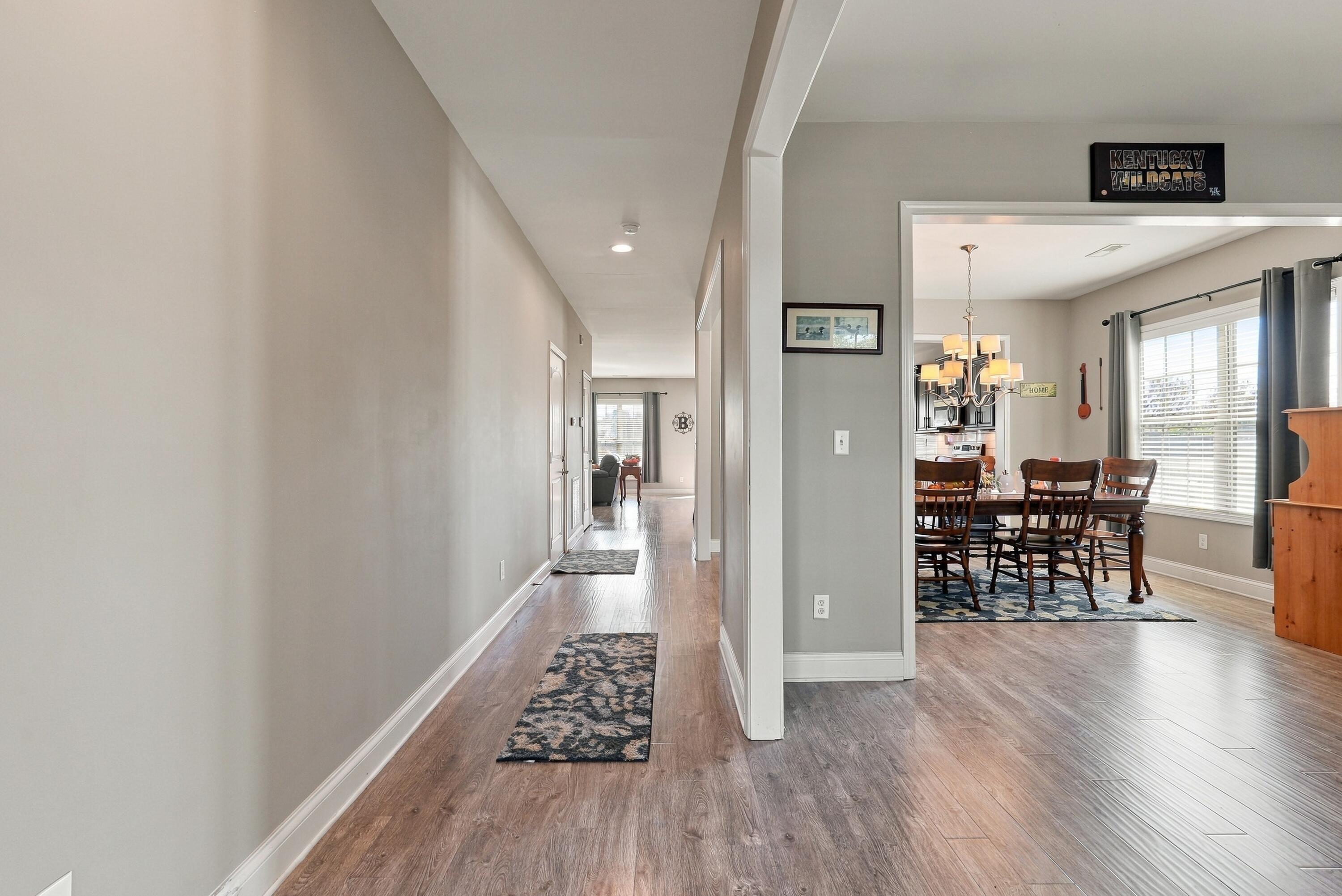 104 Julia Circle Property Photo 12