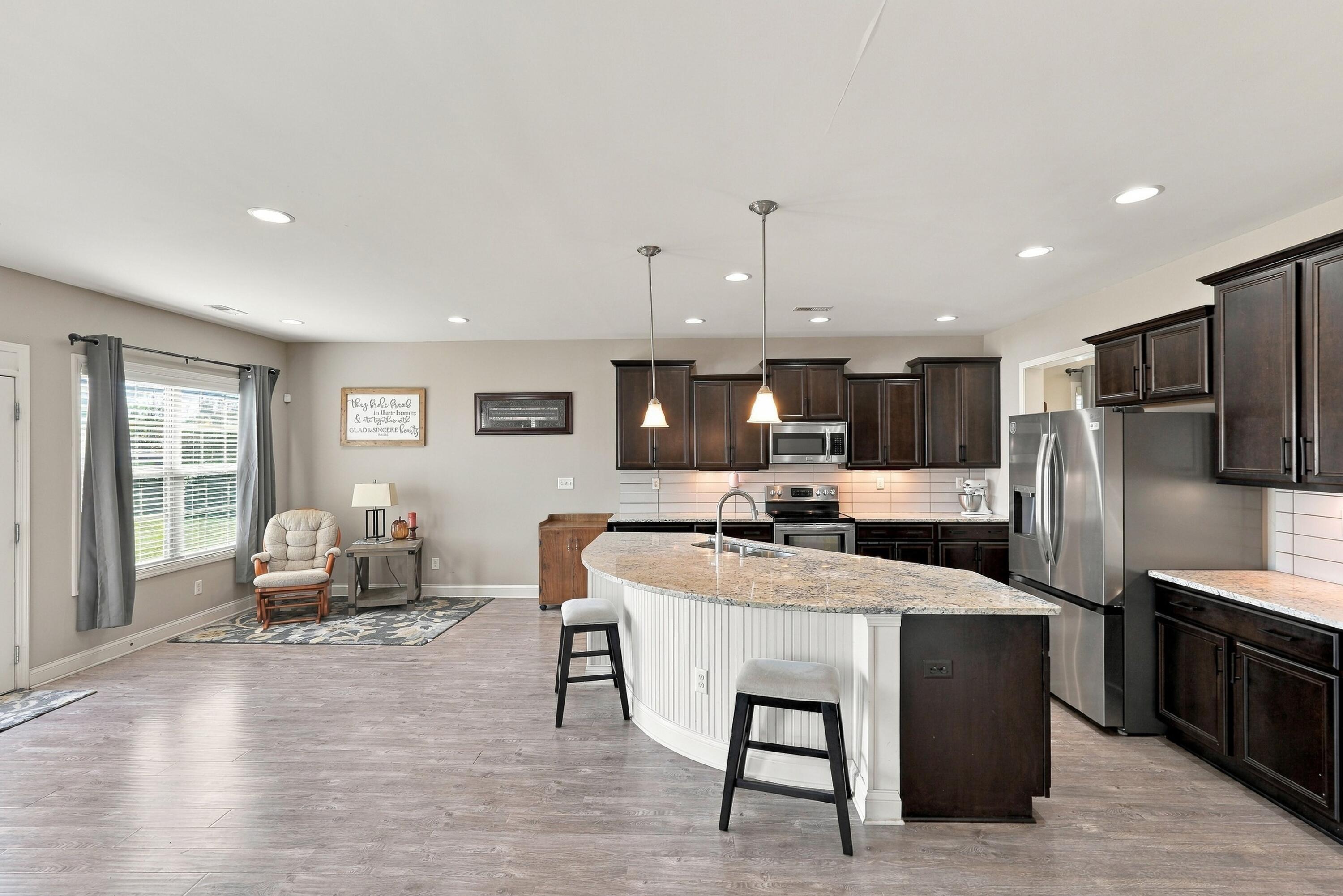 104 Julia Circle Property Photo 14