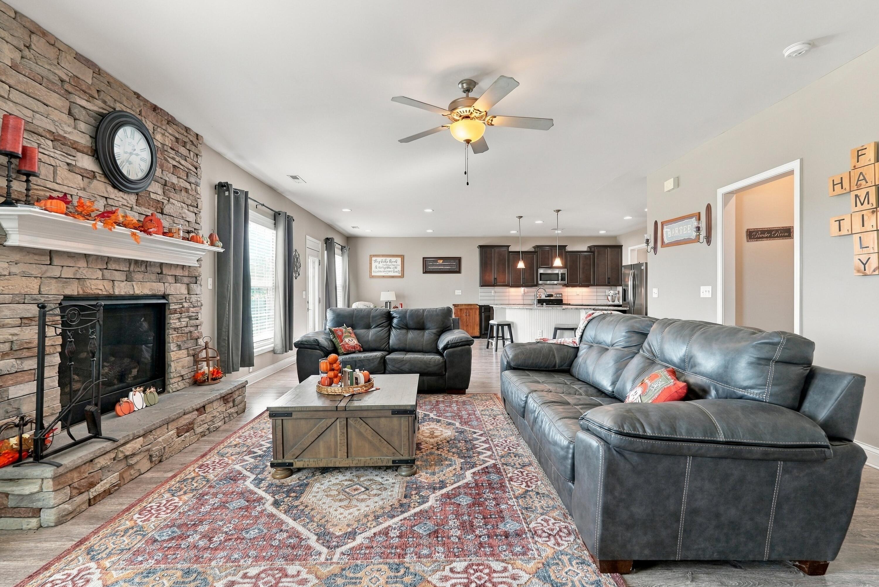104 Julia Circle Property Photo 23