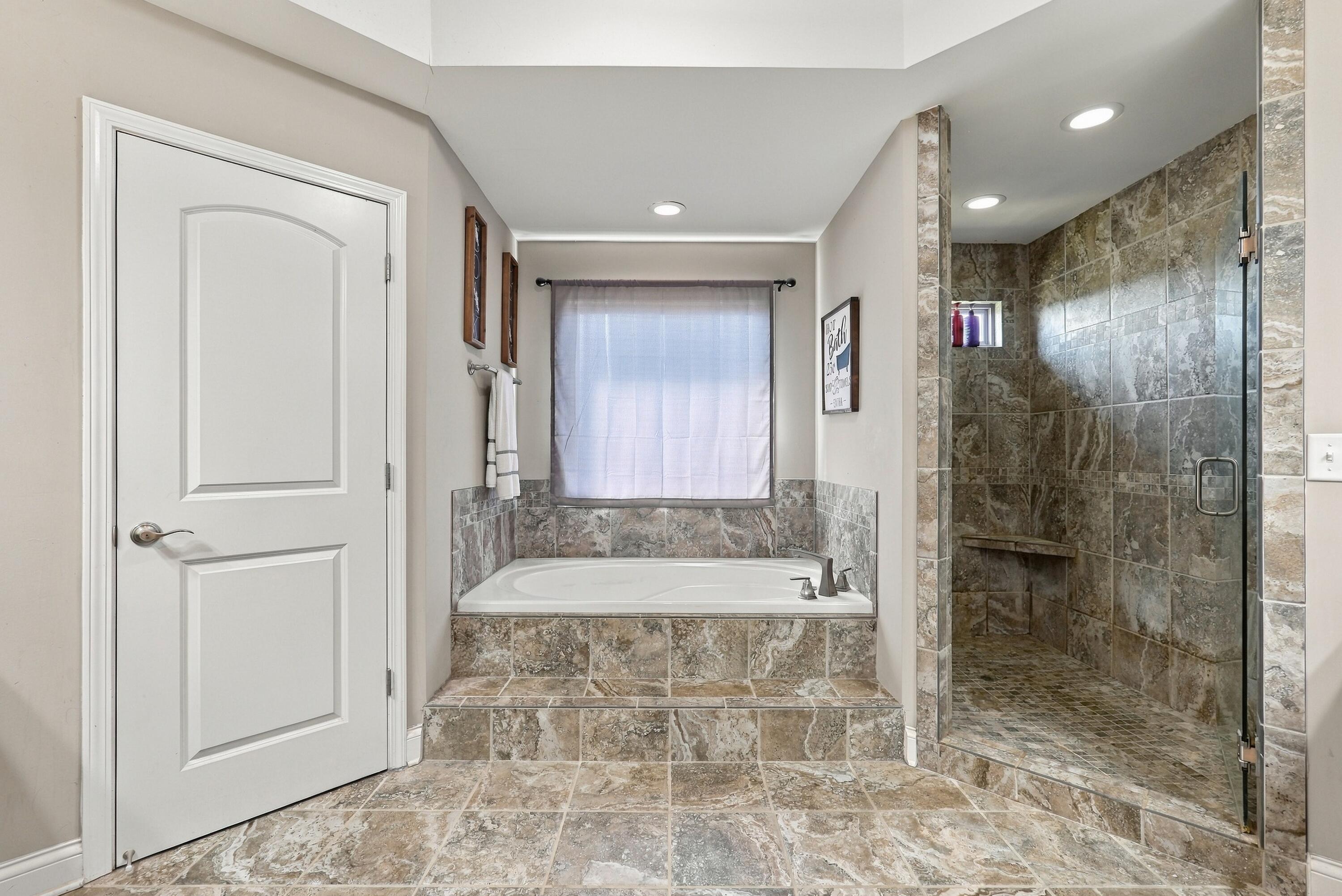 104 Julia Circle Property Photo 35